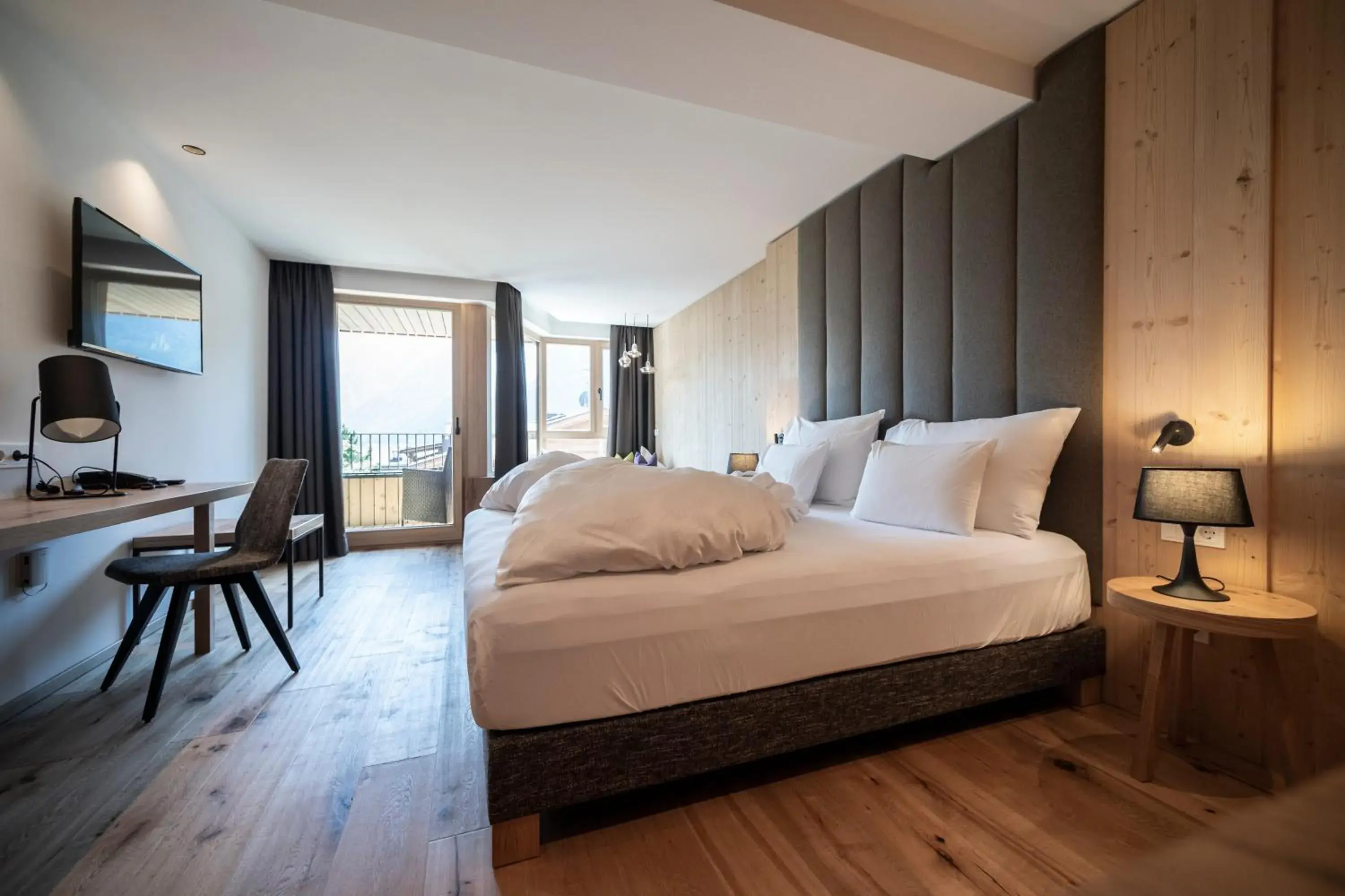 Junior Suite with Mountain View - single occupancy in Hotel Simpaty Junior Suite with Mountain View - single occupancy in Hotel Simpaty