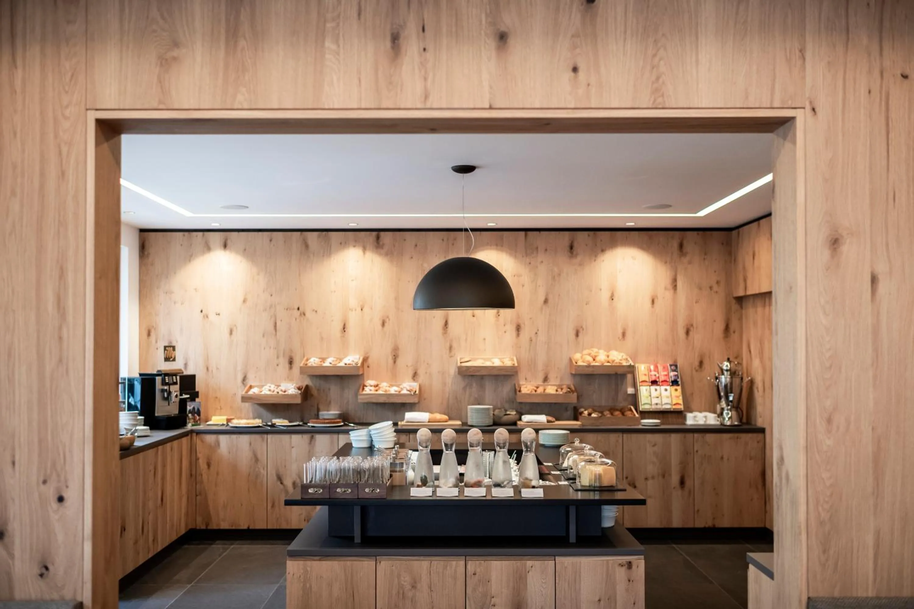 Food and drinks in Hotel Simpaty