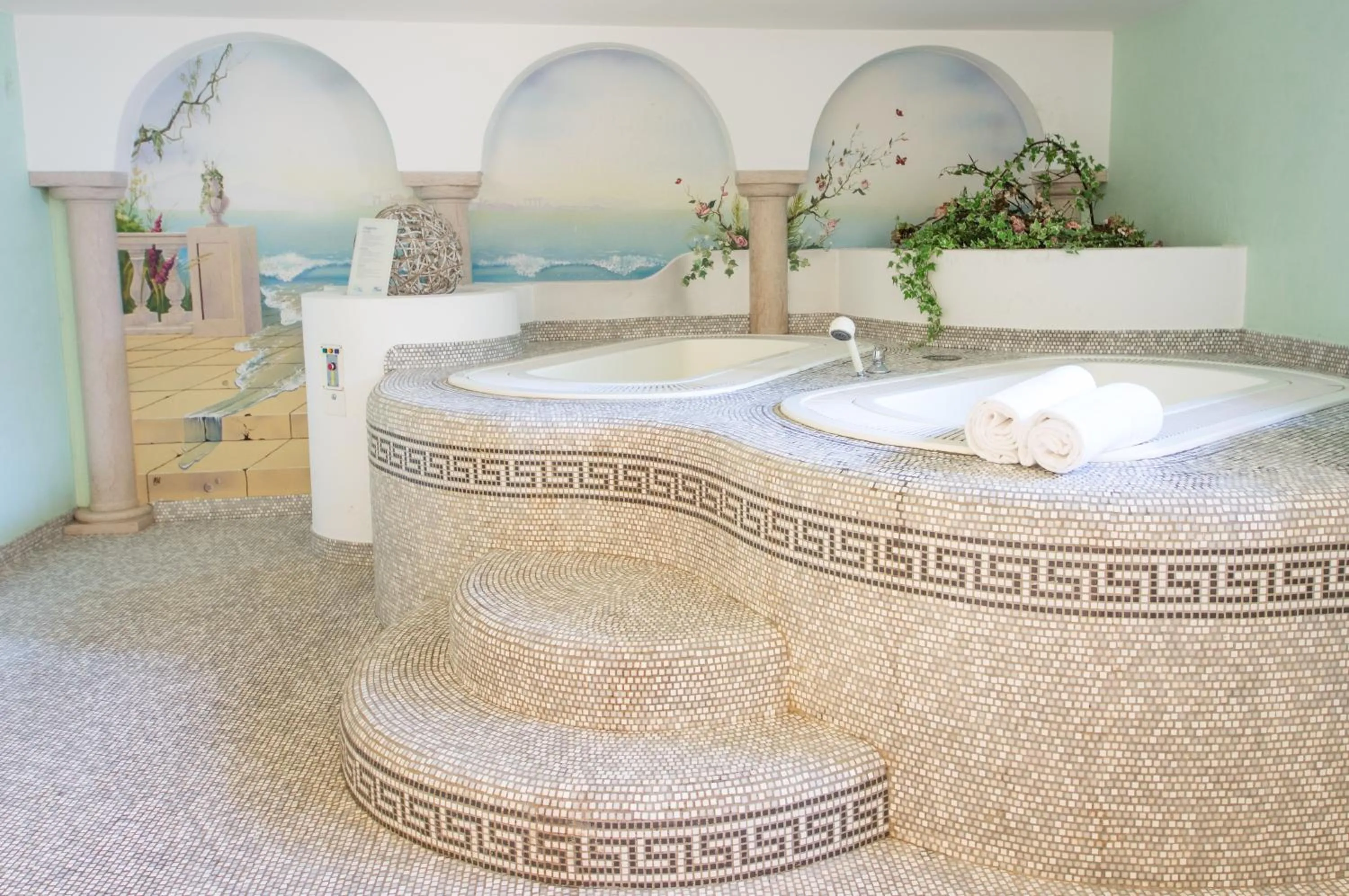 Hot Tub in Hotel Simpaty