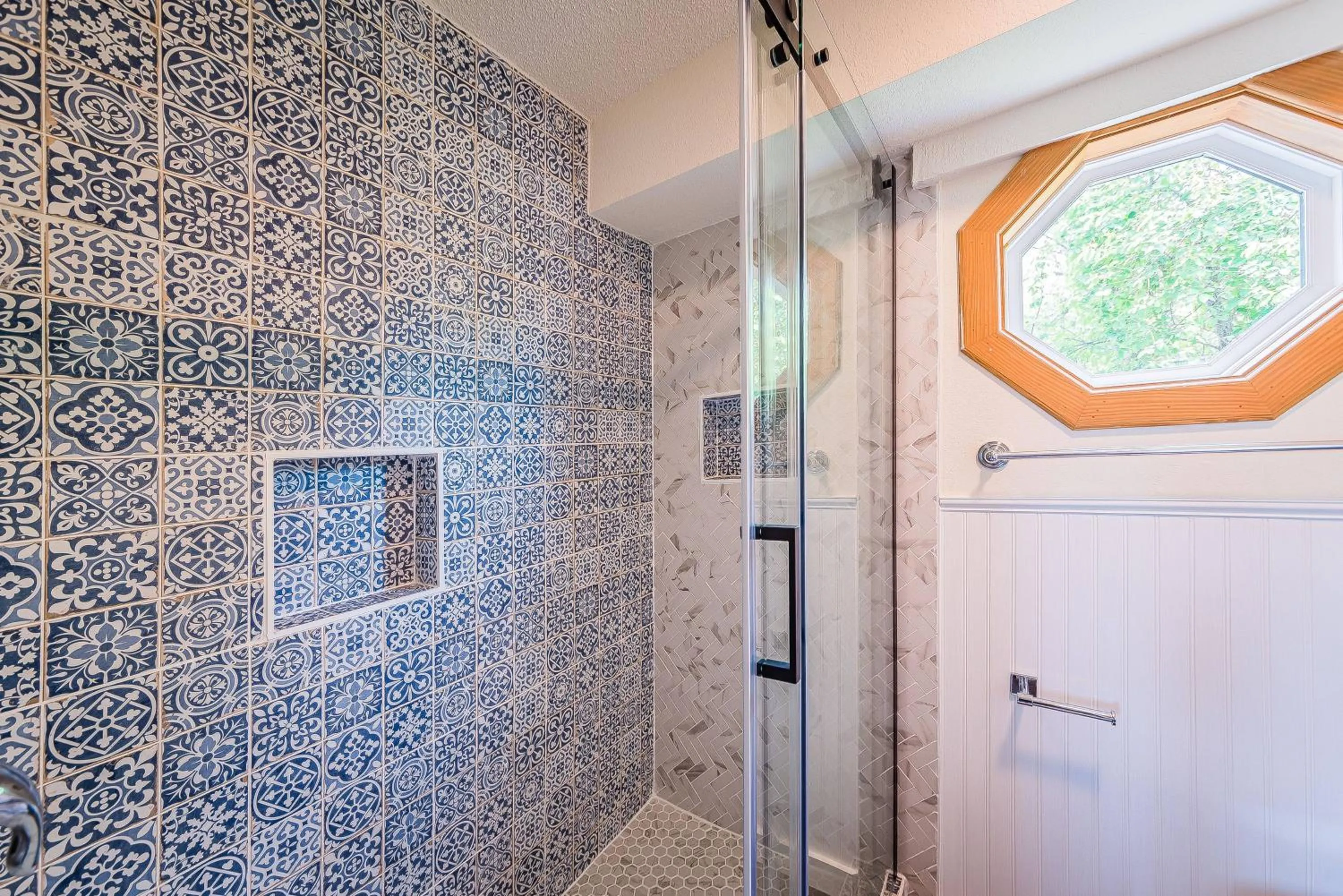 Just For Fun - Duck, Schooner Ridge, Pool Open 4/15, Pool Heat Option, Hot Tub, Close to Downtown