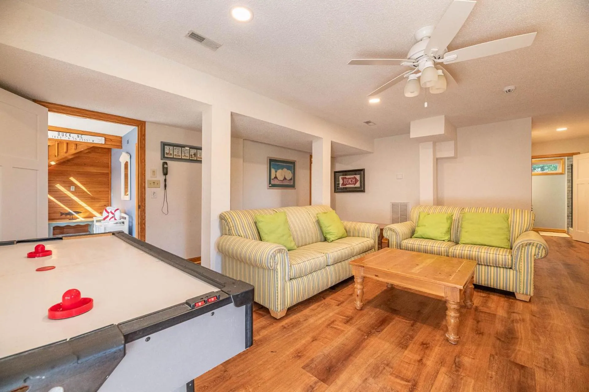 Bed in Just For Fun - Duck, Schooner Ridge, Pool Open 4/15, Pool Heat Option, Hot Tub, Close to Downtown