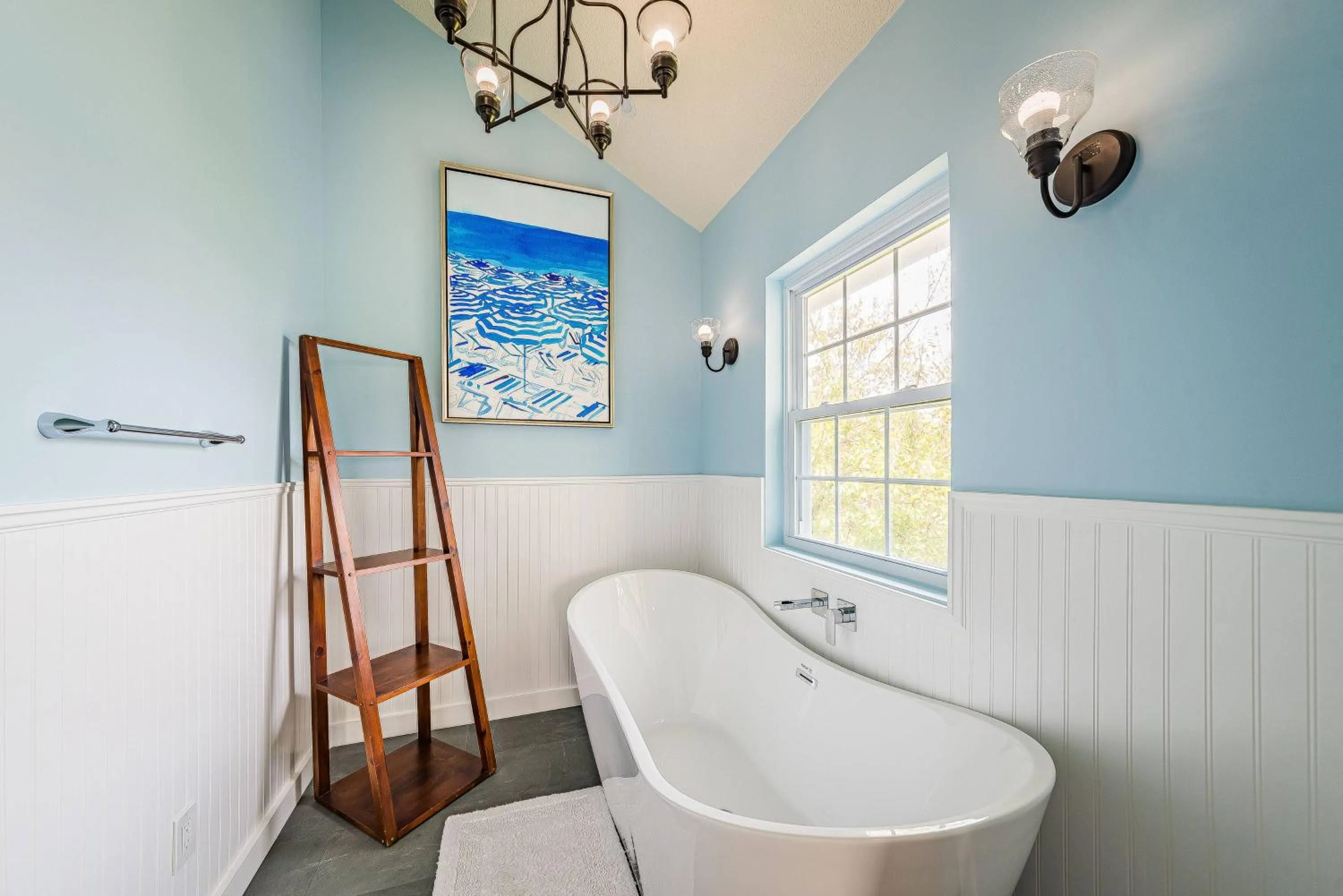 Just For Fun - Duck, Schooner Ridge, Pool Open 4/15, Pool Heat Option, Hot Tub, Close to Downtown