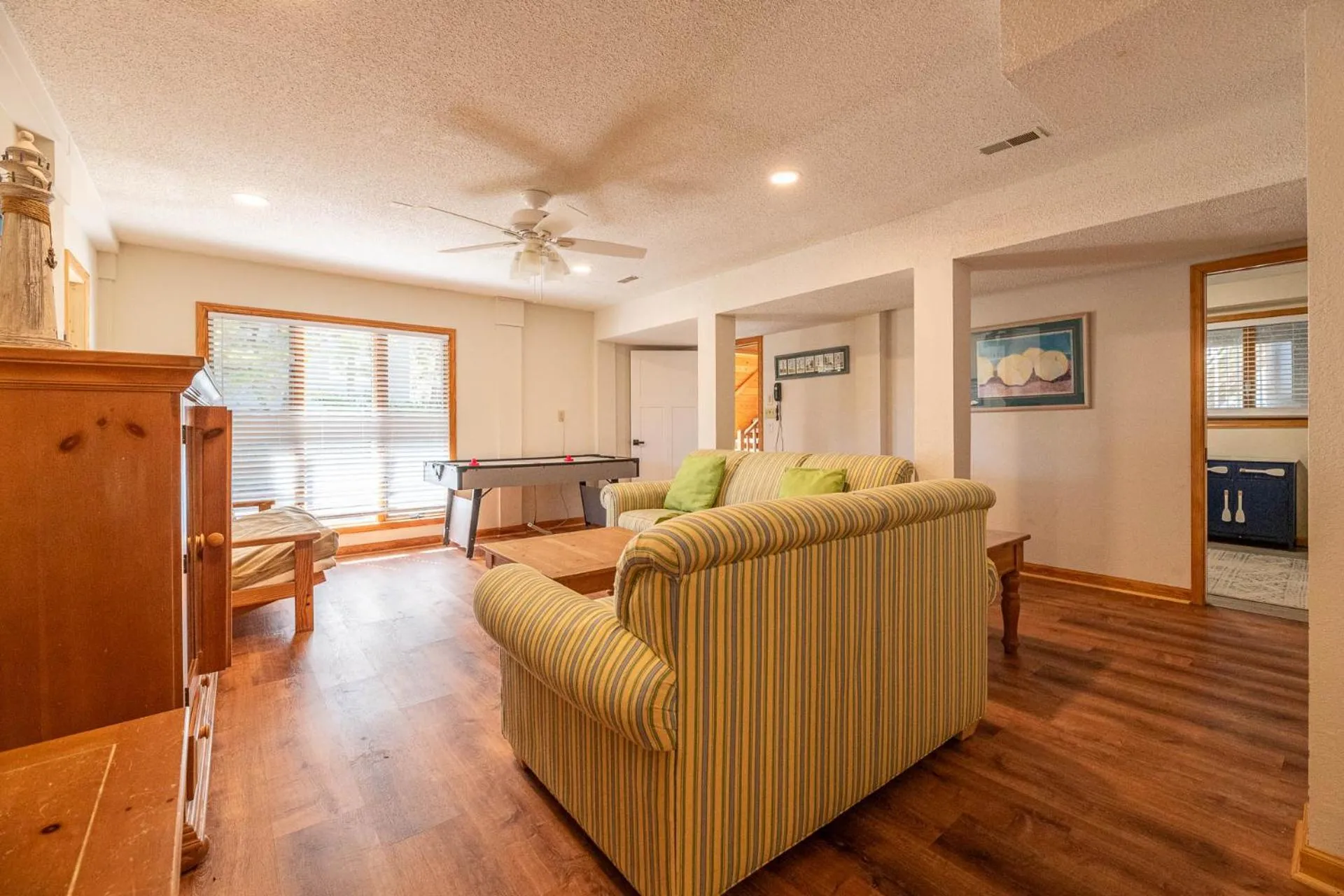 Just For Fun - Duck, Schooner Ridge, Pool Open 4/15, Pool Heat Option, Hot Tub, Close to Downtown