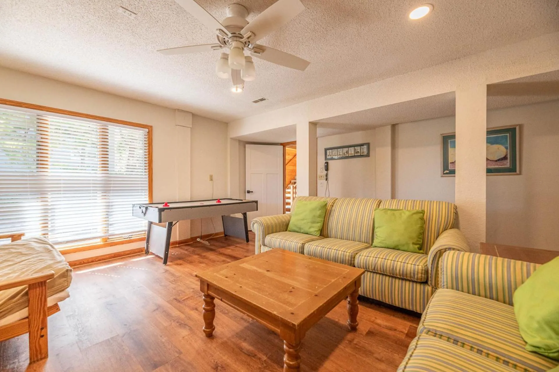 Just For Fun - Duck, Schooner Ridge, Pool Open 4/15, Pool Heat Option, Hot Tub, Close to Downtown