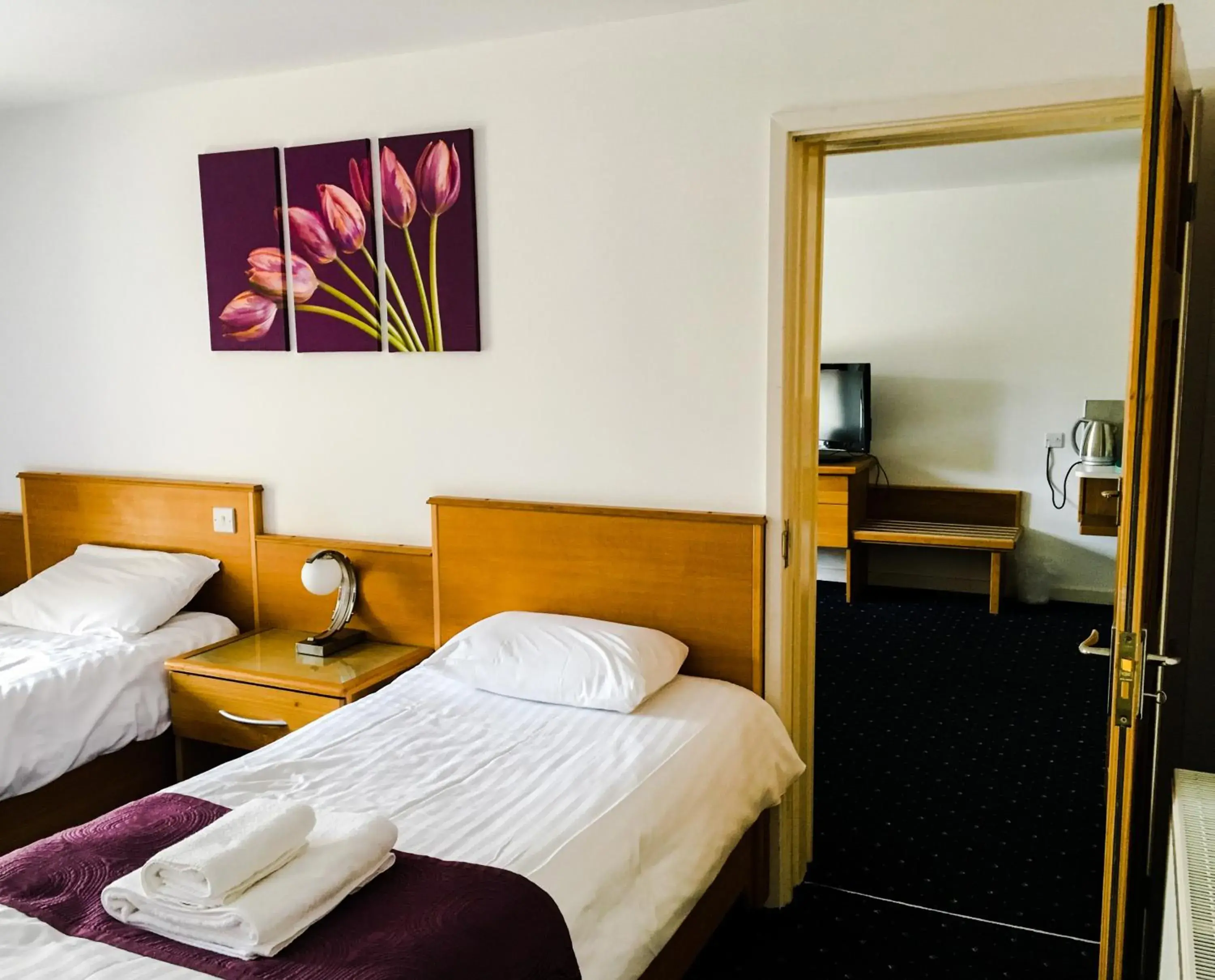 Twin Room in The Beach Motel Twin Room in The Beach Motel