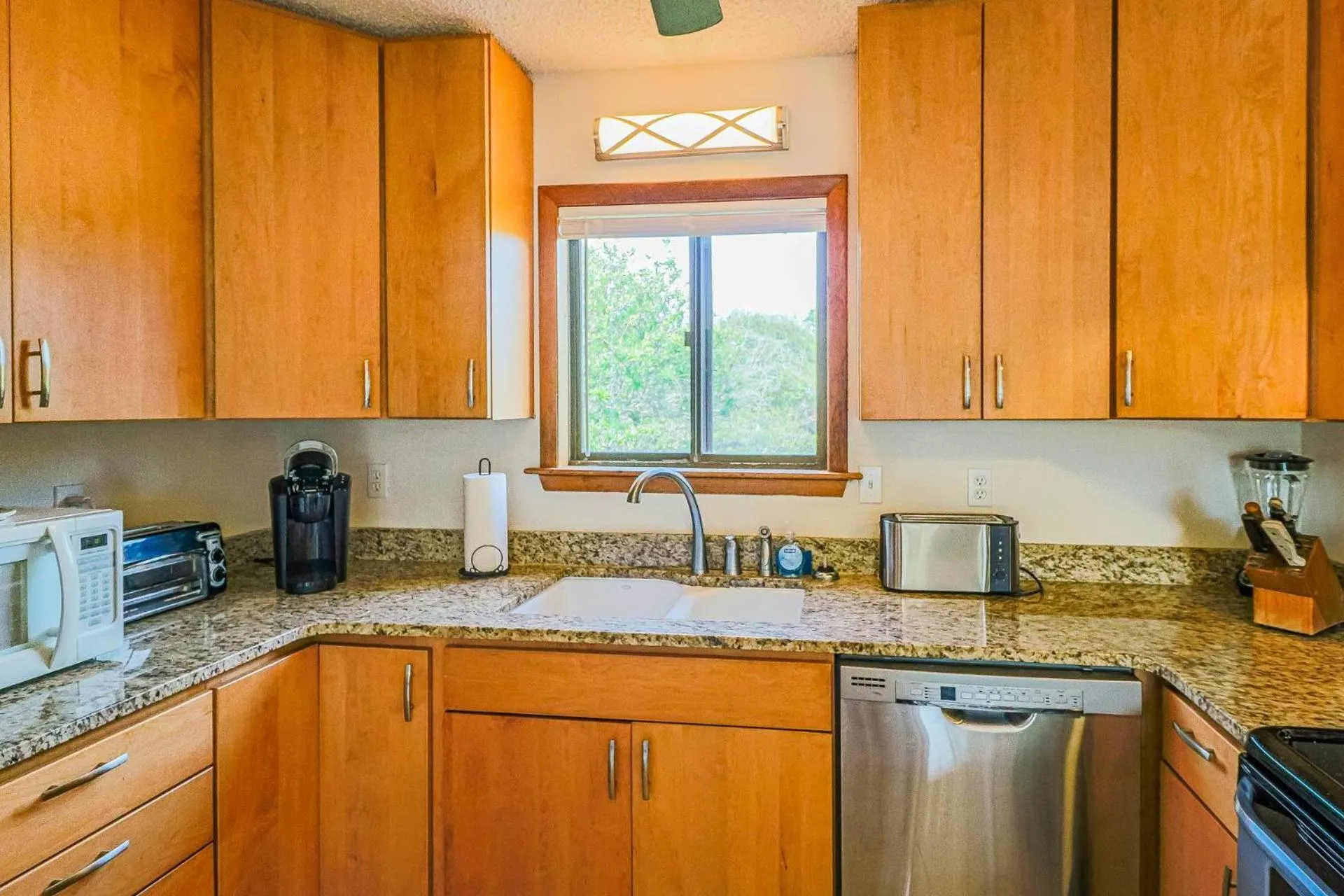 Sandy Drawers - Duck, Tuckahoe, 250 Yards to Beach, Pool, Hot Tub, Community Pool, Tennis