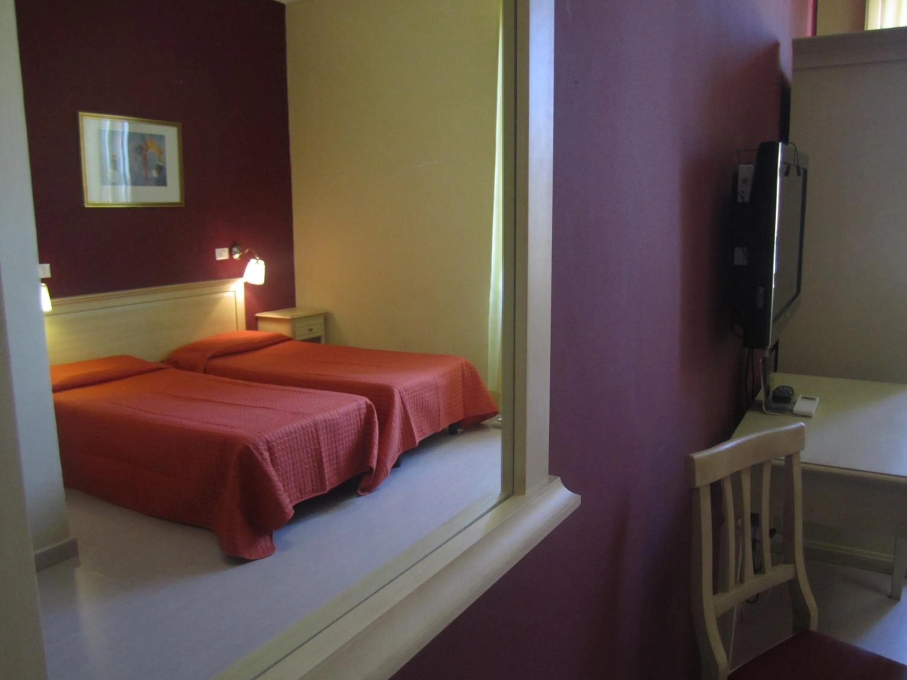 Bed in Hotel Genzianella