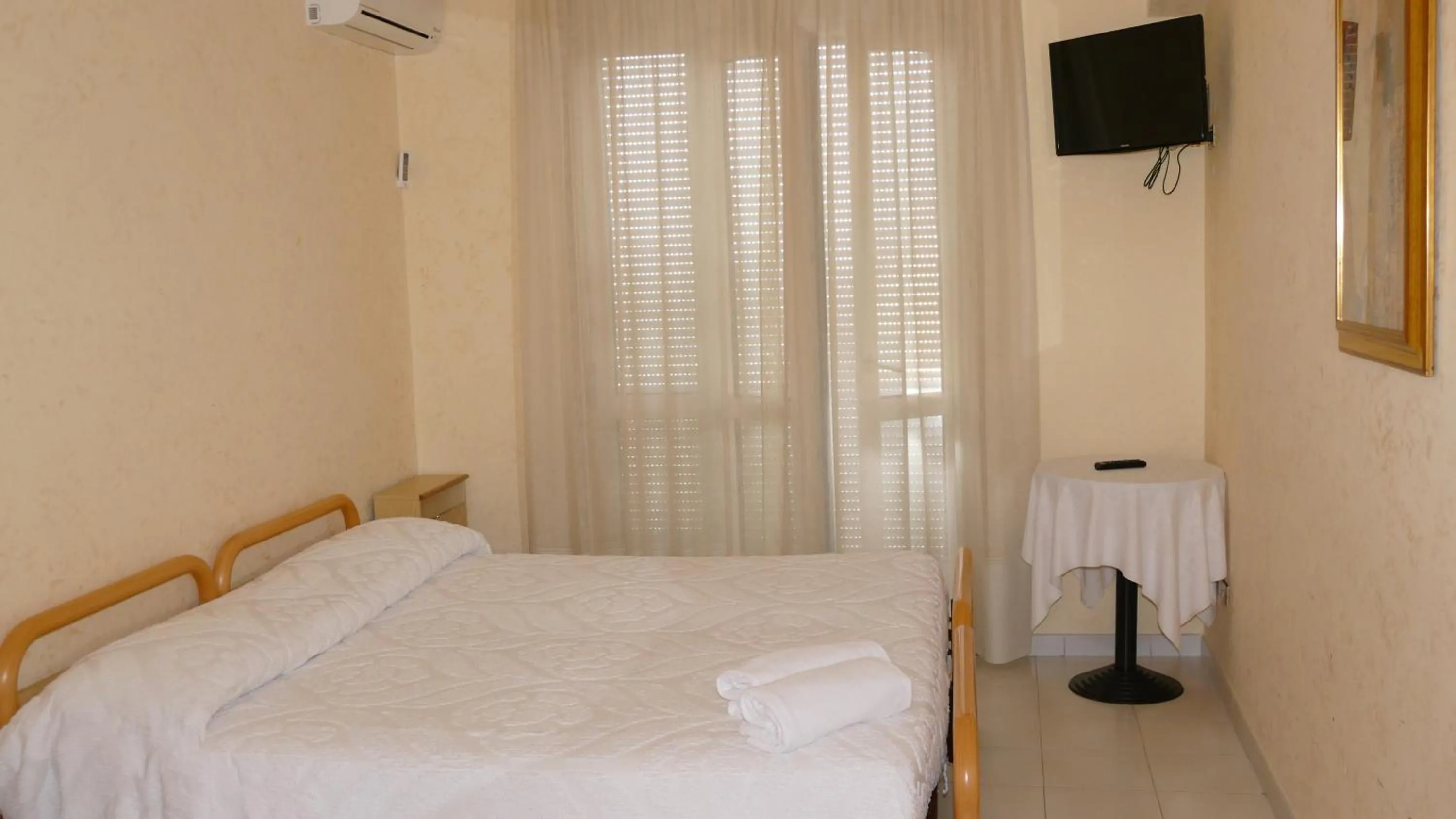 Photo of the whole room, Bed in Hotel L'Ulivo