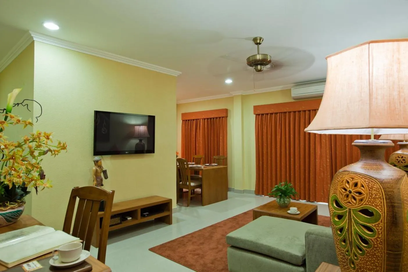 Living room in Baan Souy Resort