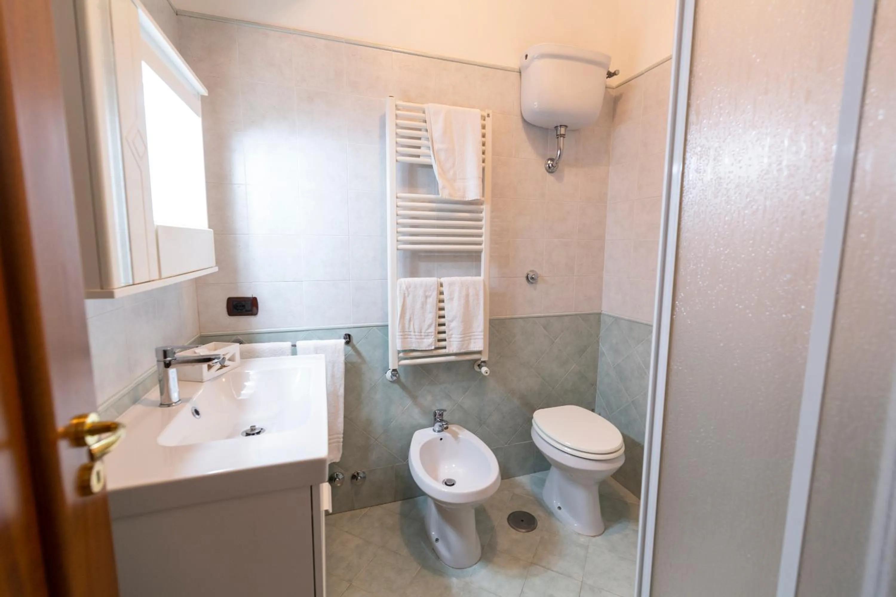 Bathroom in Pompei Luxury Rooms