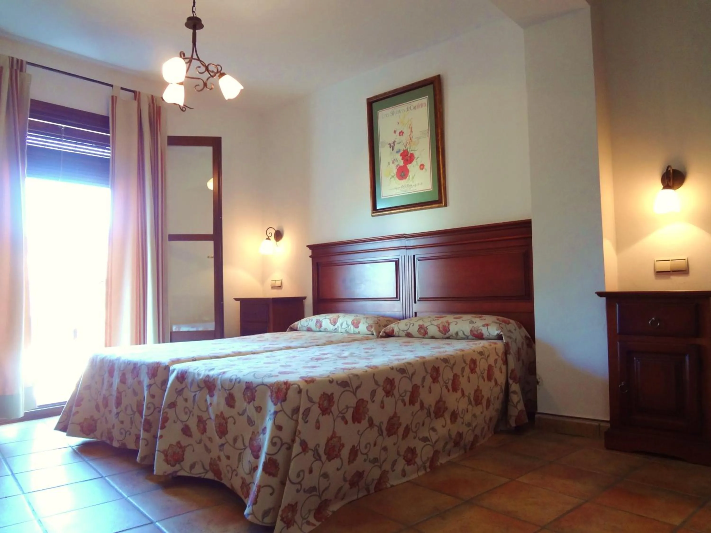 Bed in Hotel Rural Poqueira II