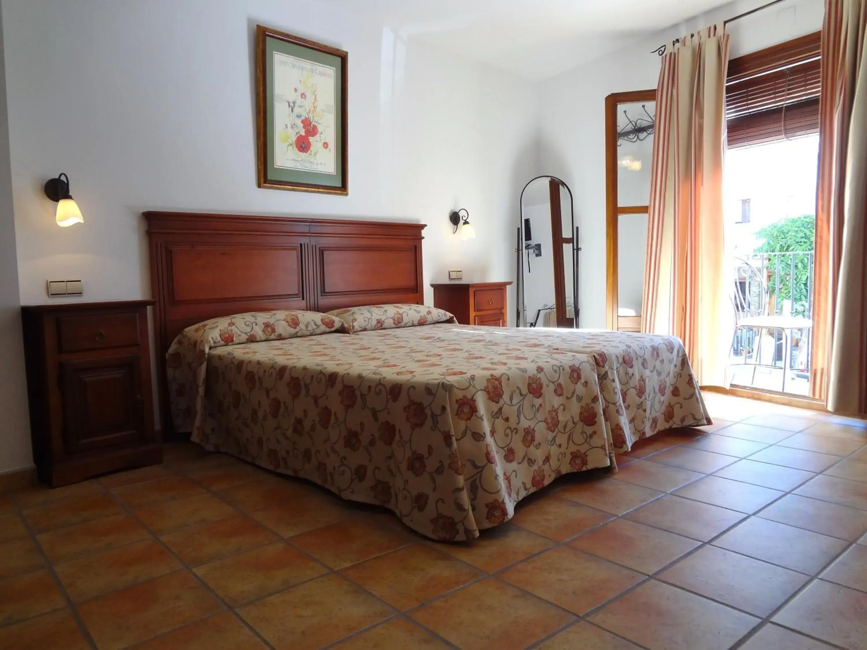 Double or Twin Room in Hotel Rural Poqueira II Double or Twin Room in Hotel Rural Poqueira II
