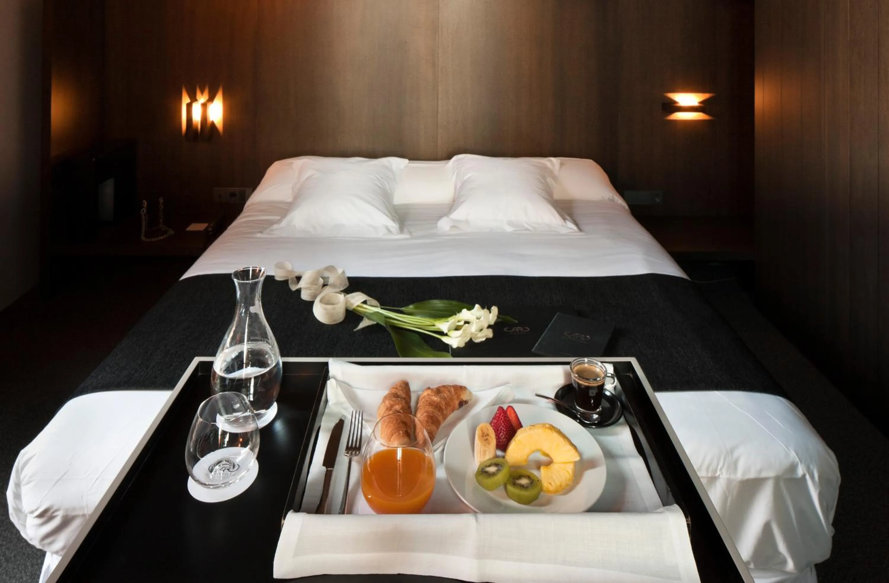 Breakfast, Bed in Caro Hotel