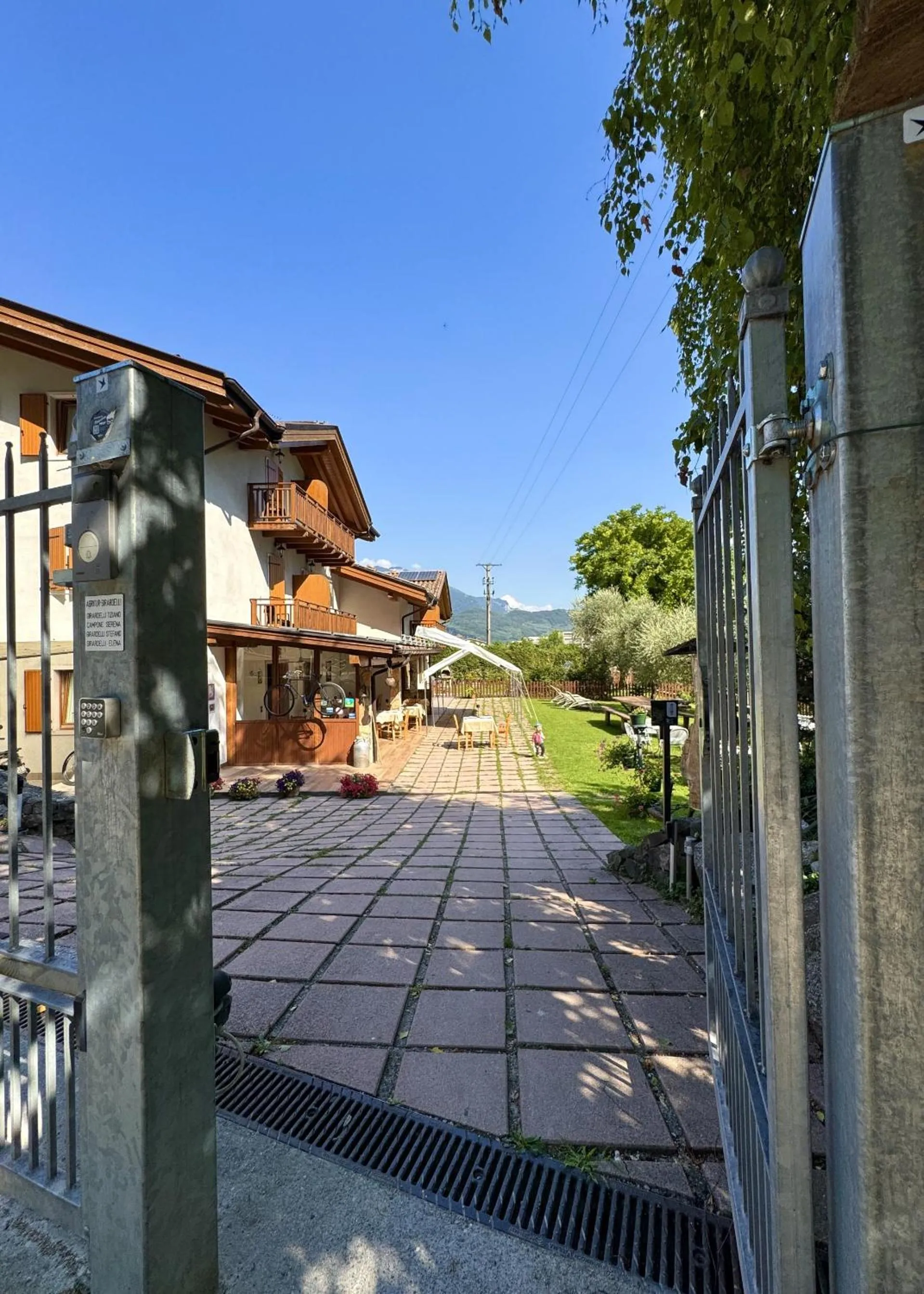 Facade/entrance in Agritur Girardelli