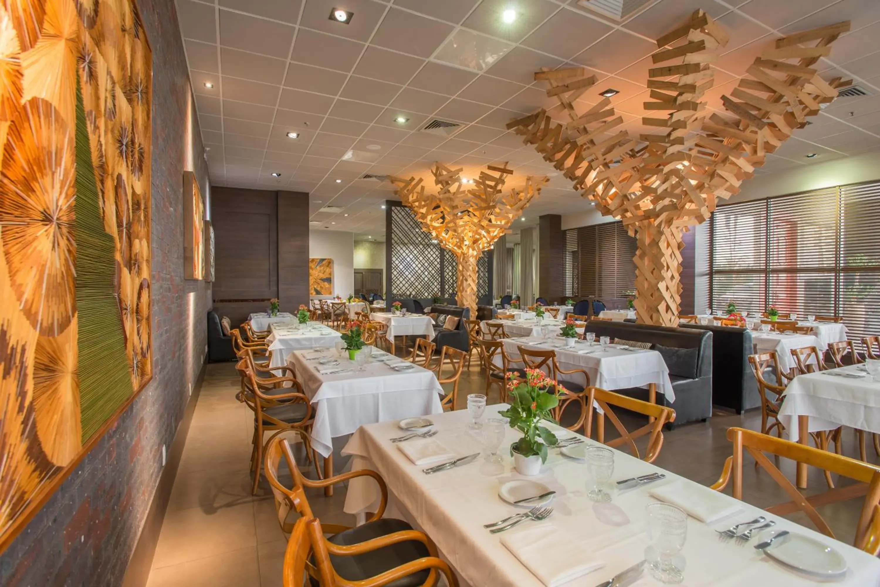 Restaurant/places to eat in Hotel Gran Odara Restaurant/places to eat in Hotel Gran Odara