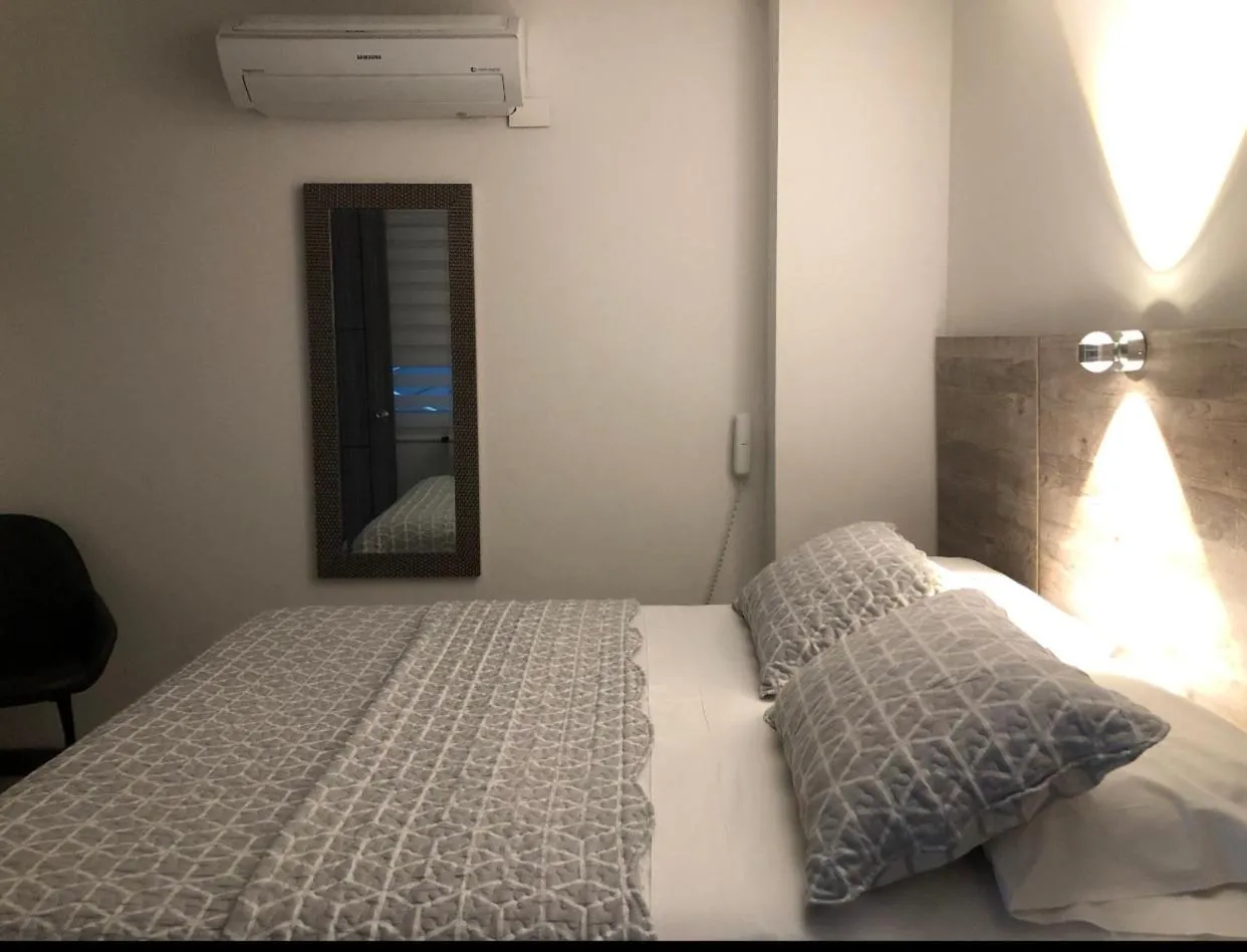 ARI Hotel