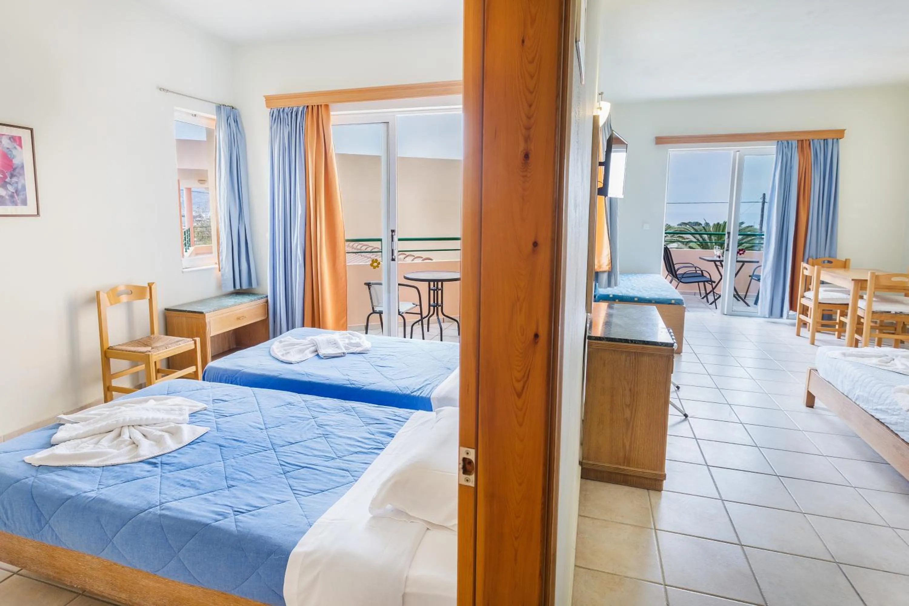 Bed in Alonia Hotel Apartments