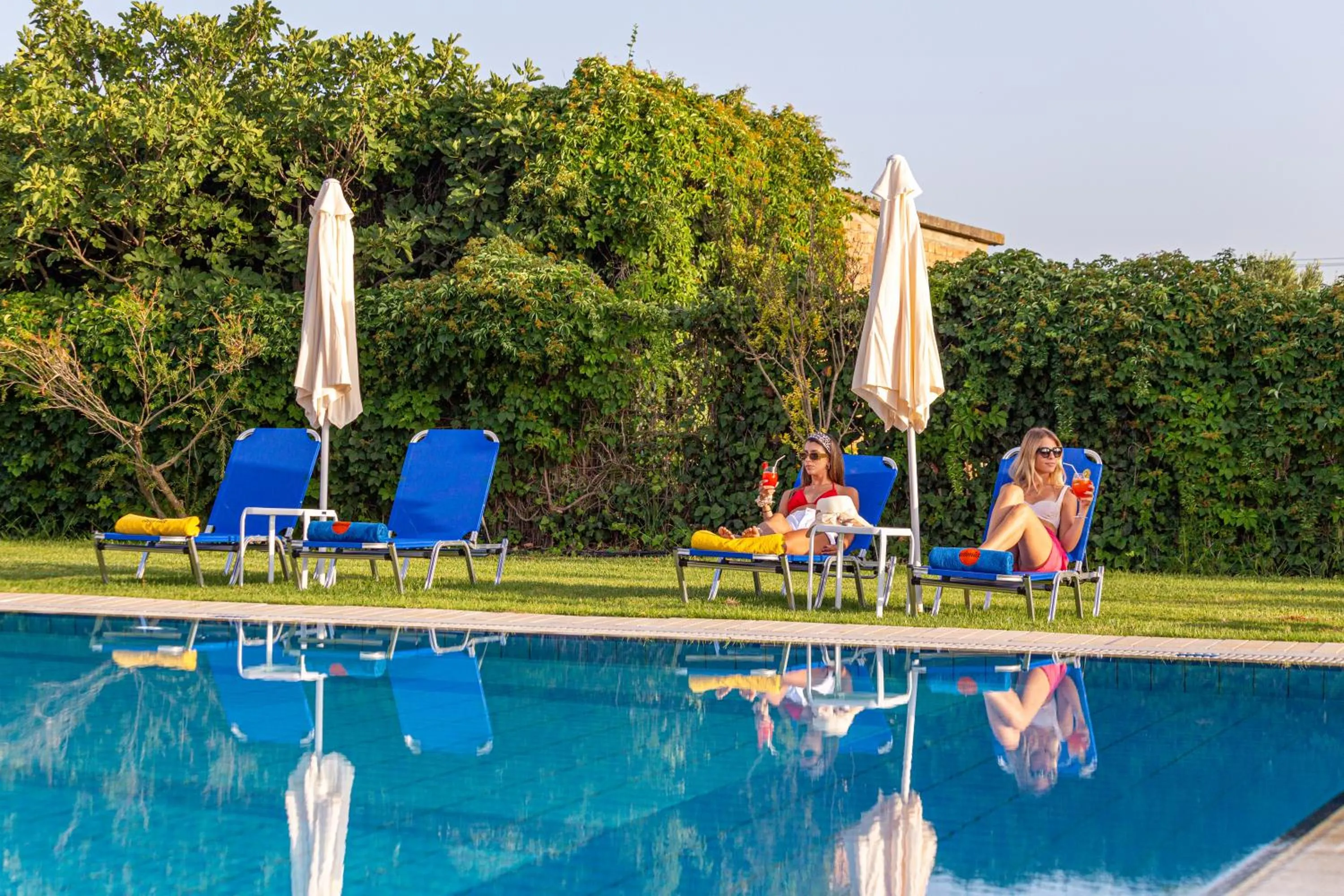Alonia Hotel Apartments