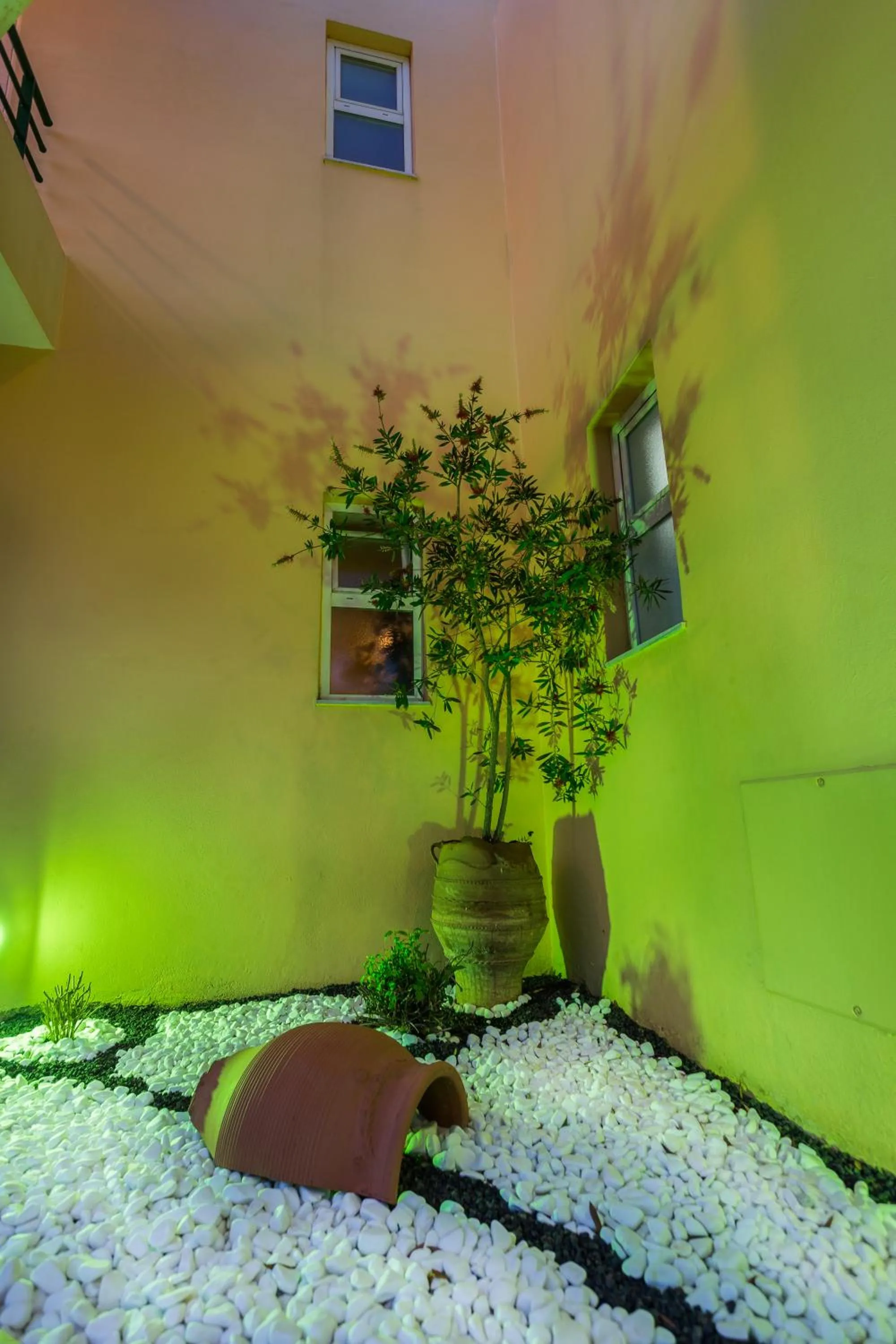 Alonia Hotel Apartments