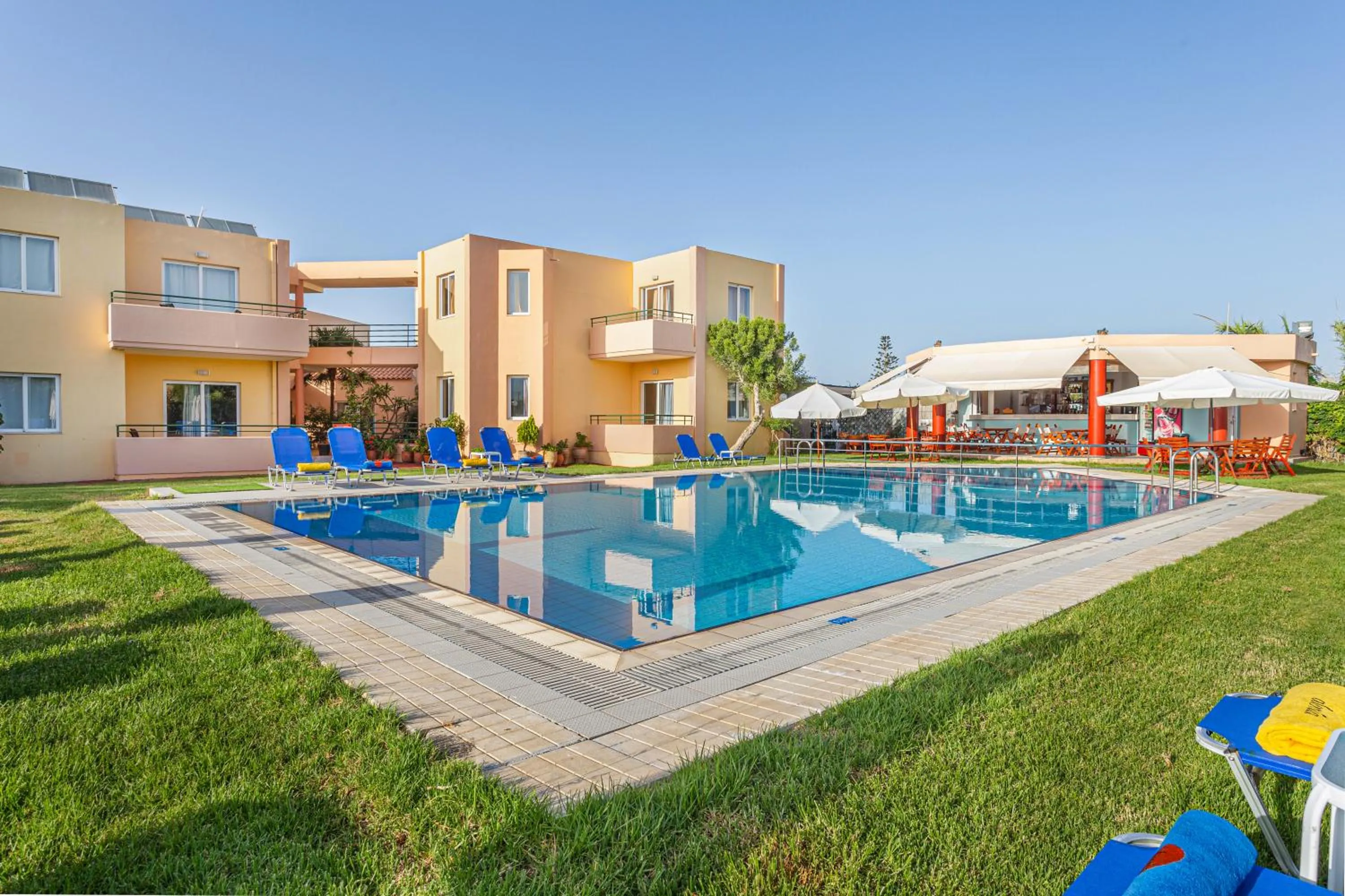 Alonia Hotel Apartments