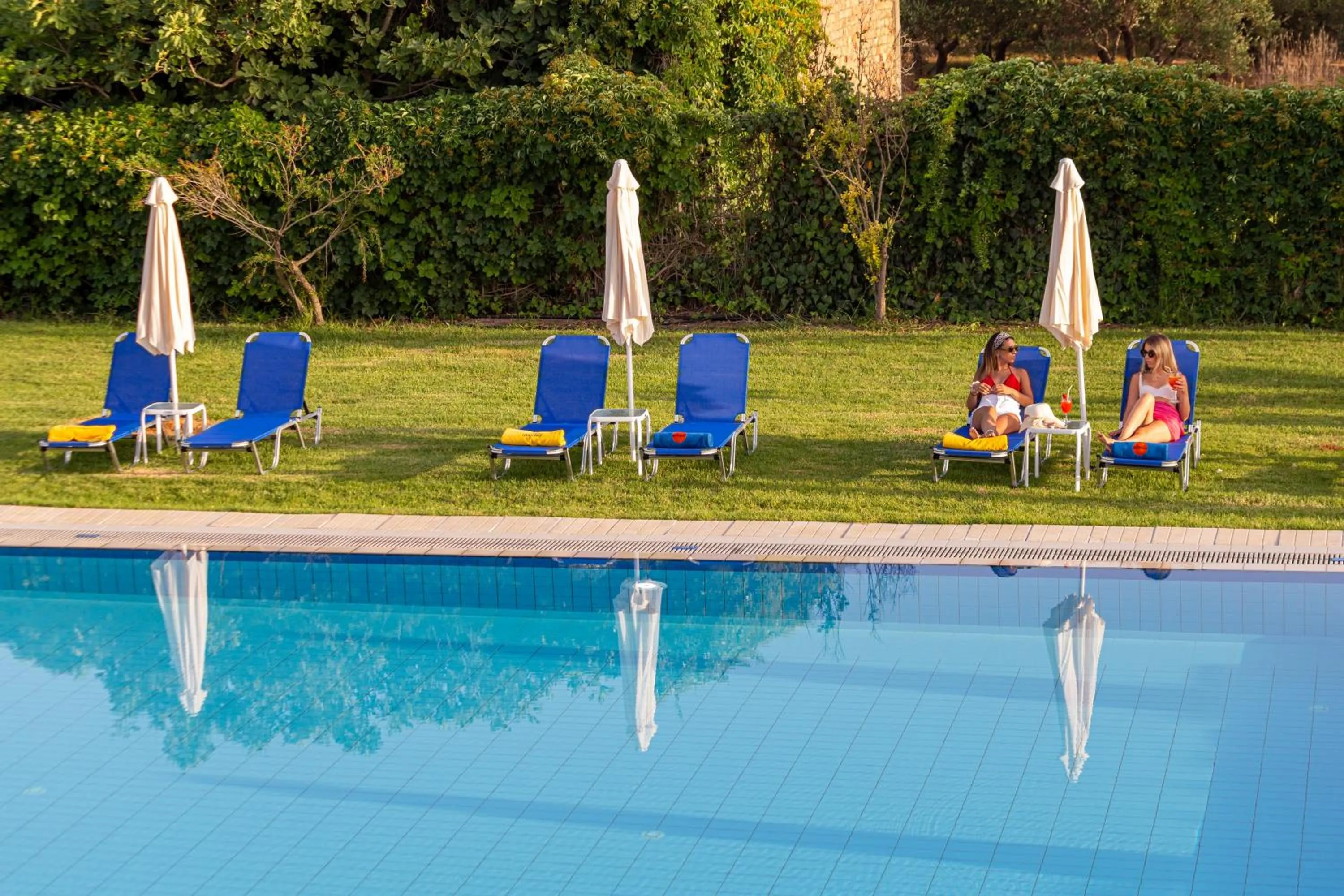 Alonia Hotel Apartments