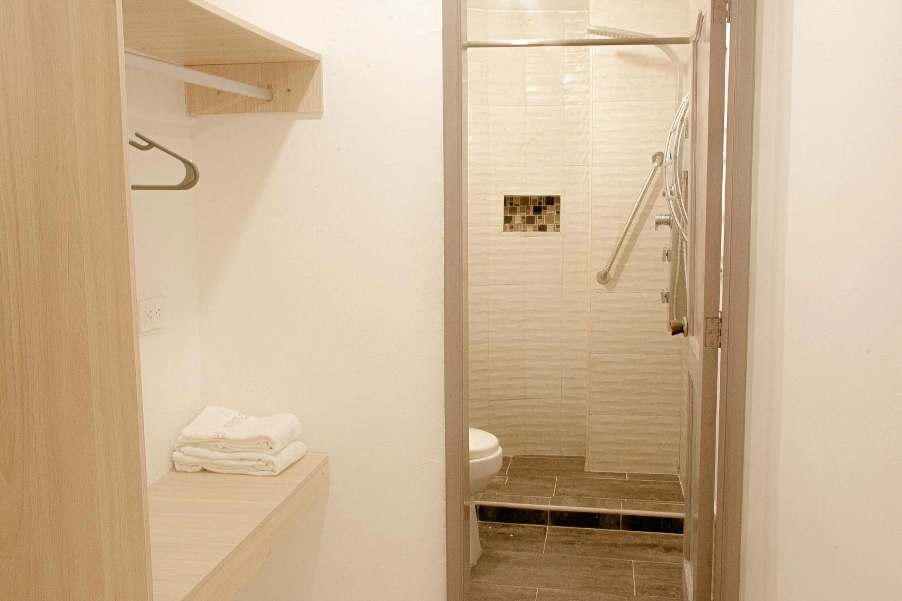 Bathroom in Hotel Yivinaca