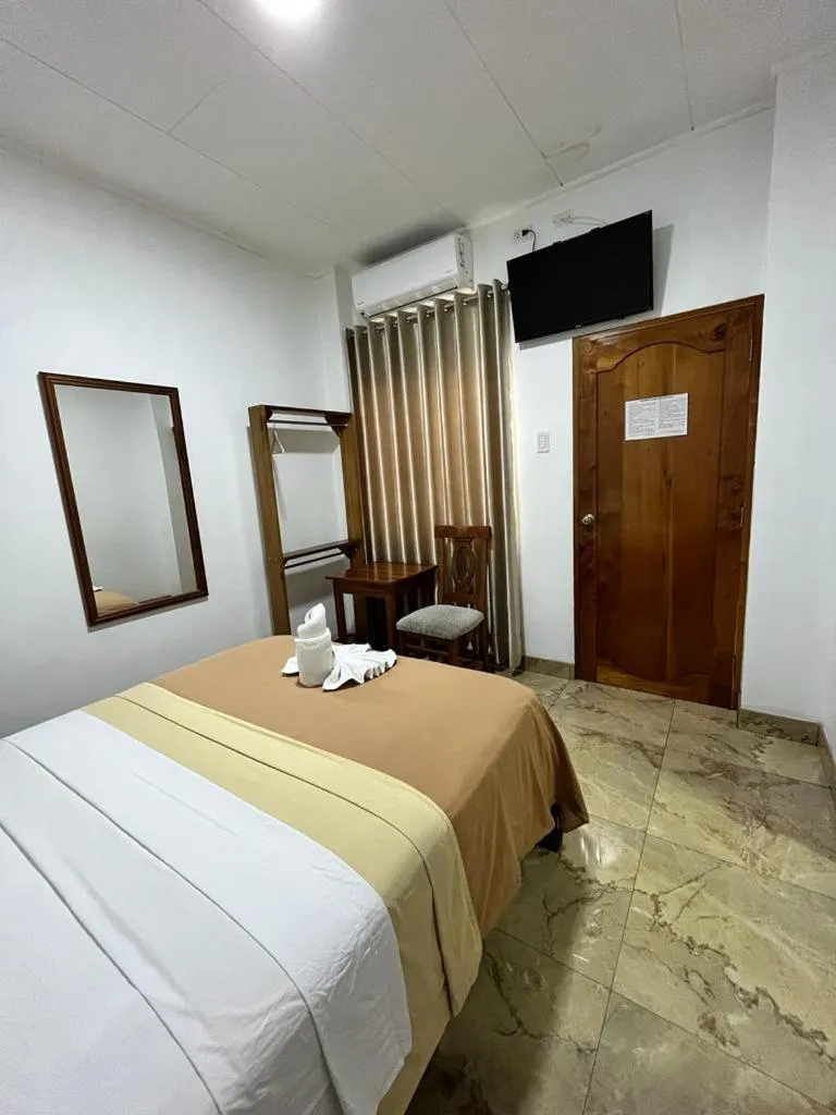 Bed in Fitzcarrald Hotel