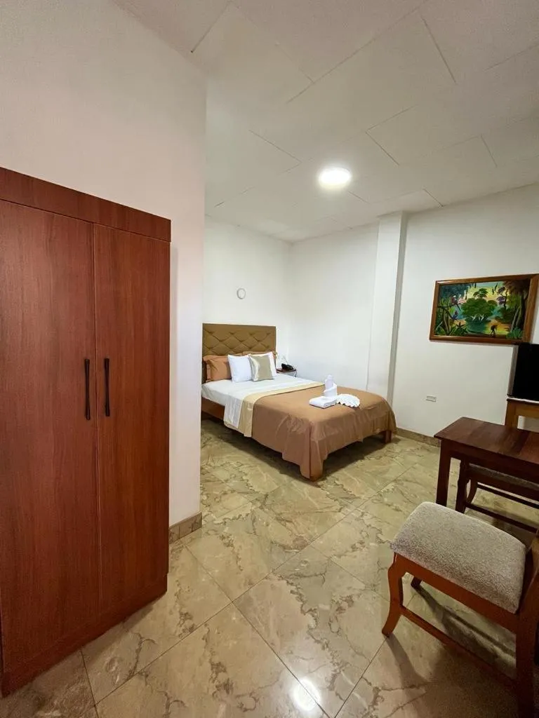 Bed in Fitzcarrald Hotel