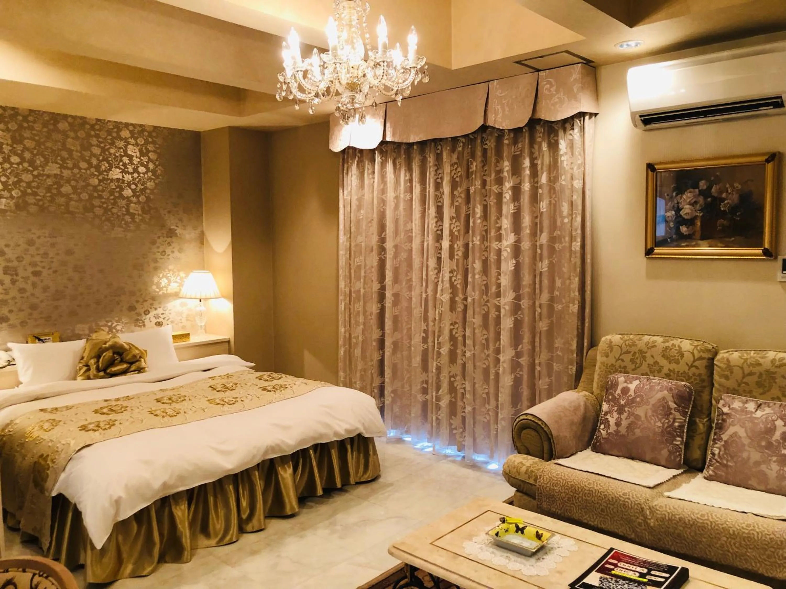 Hotel Star Dust (Adult Only)