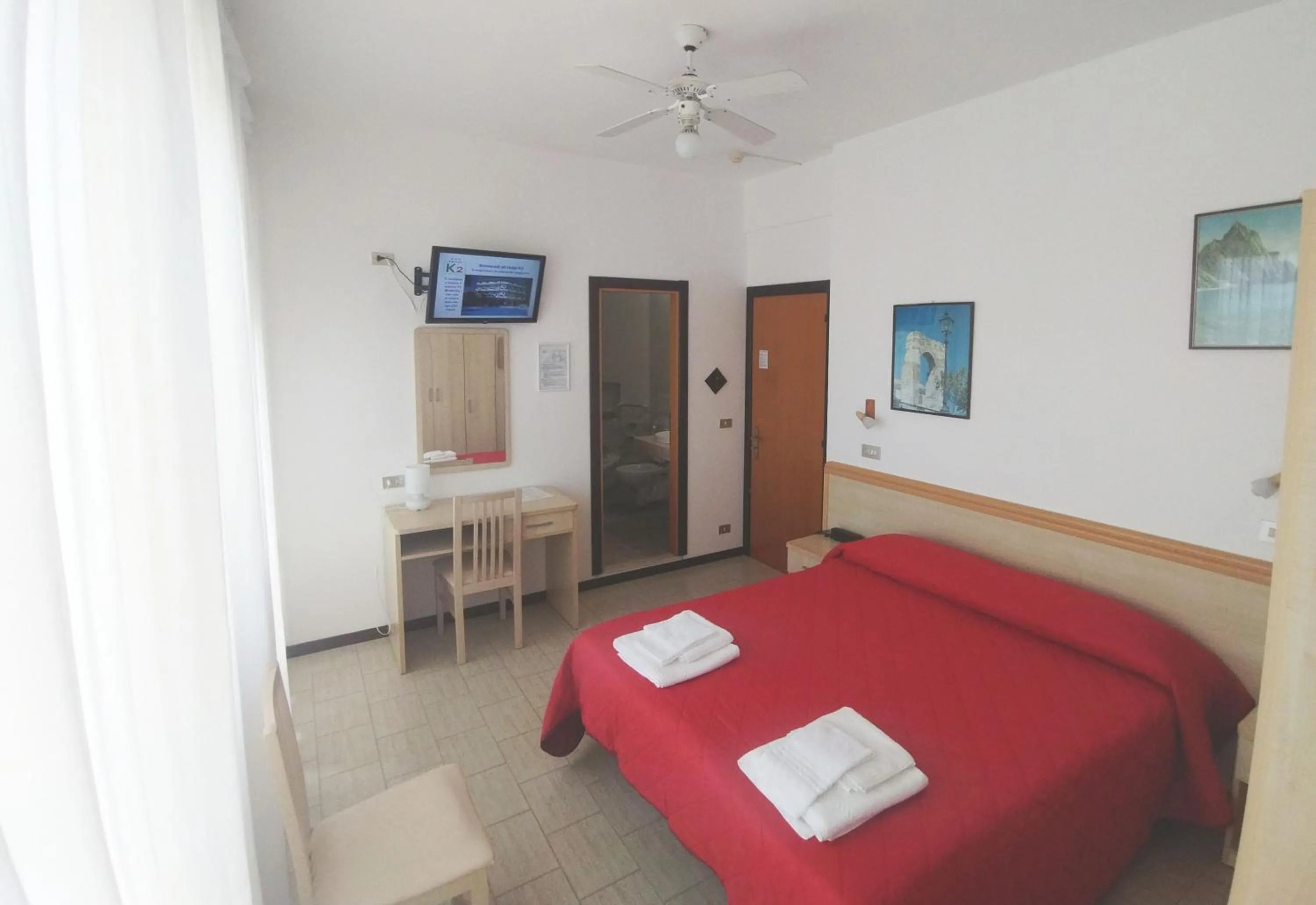 Photo of the whole room, Bed in Hotel K2