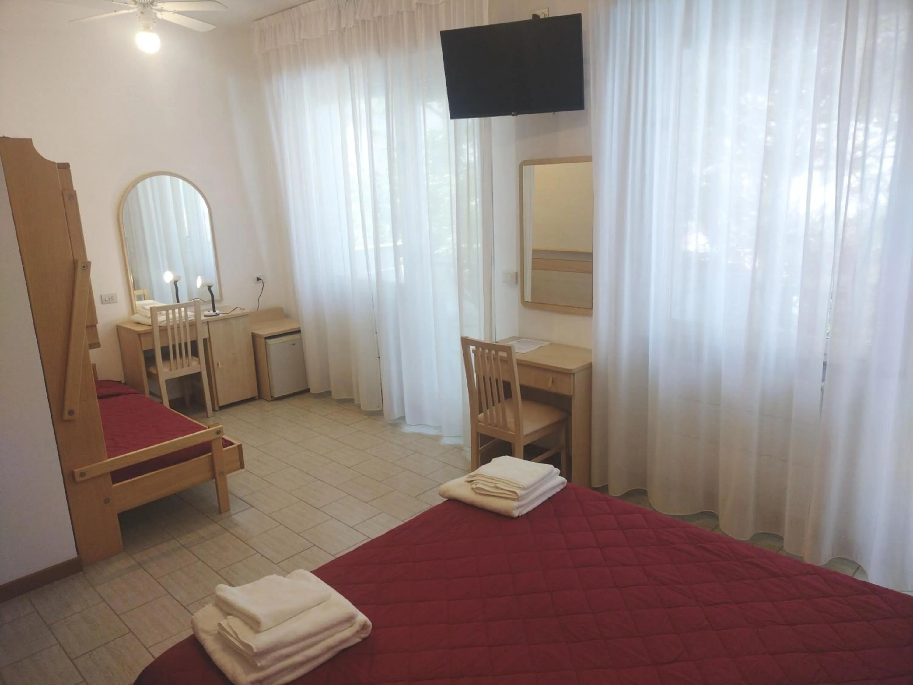 Photo of the whole room, Bed in Hotel K2