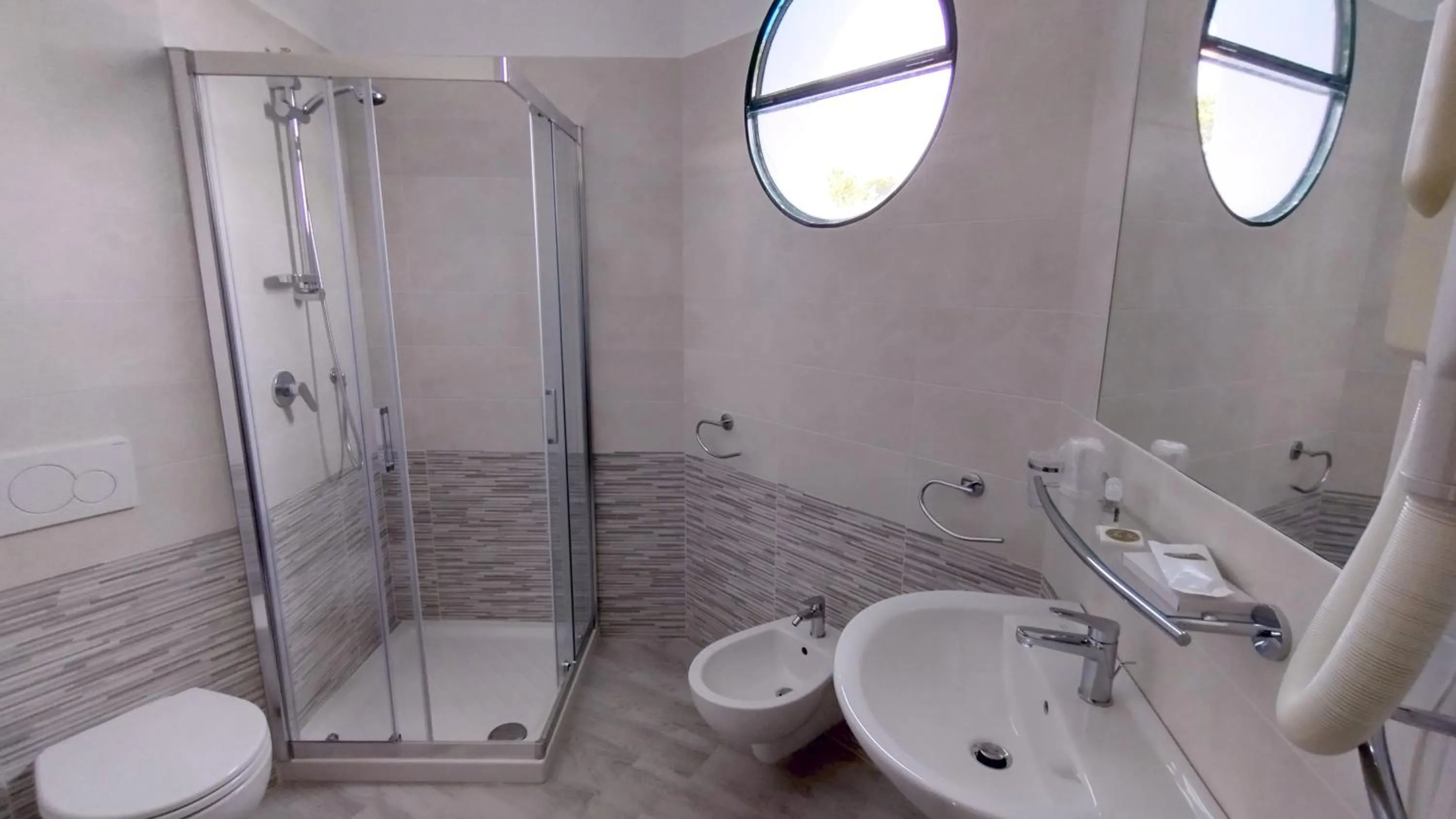 Bathroom in Hotel K2