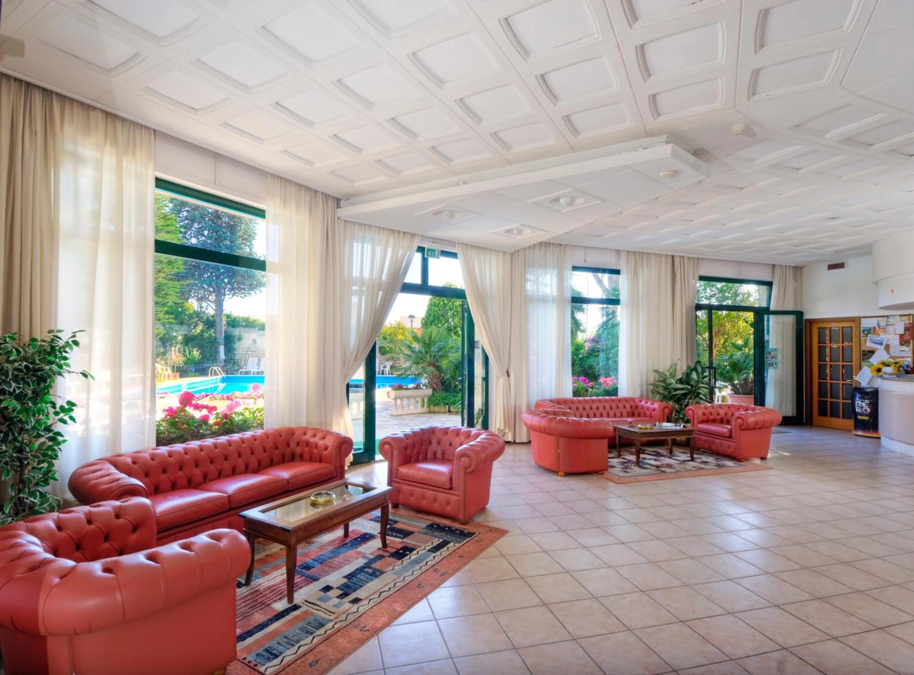 Lobby or reception in Hotel K2