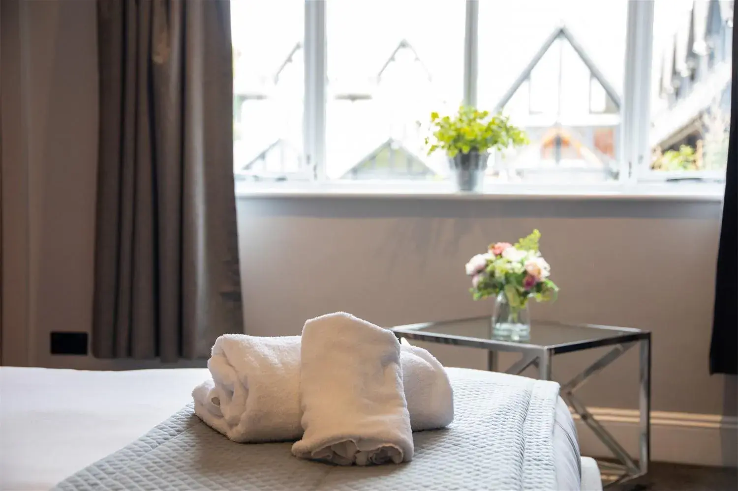 Bedroom, Bed in Best Western Gables Hotel Bedroom, Bed in Best Western Gables Hotel