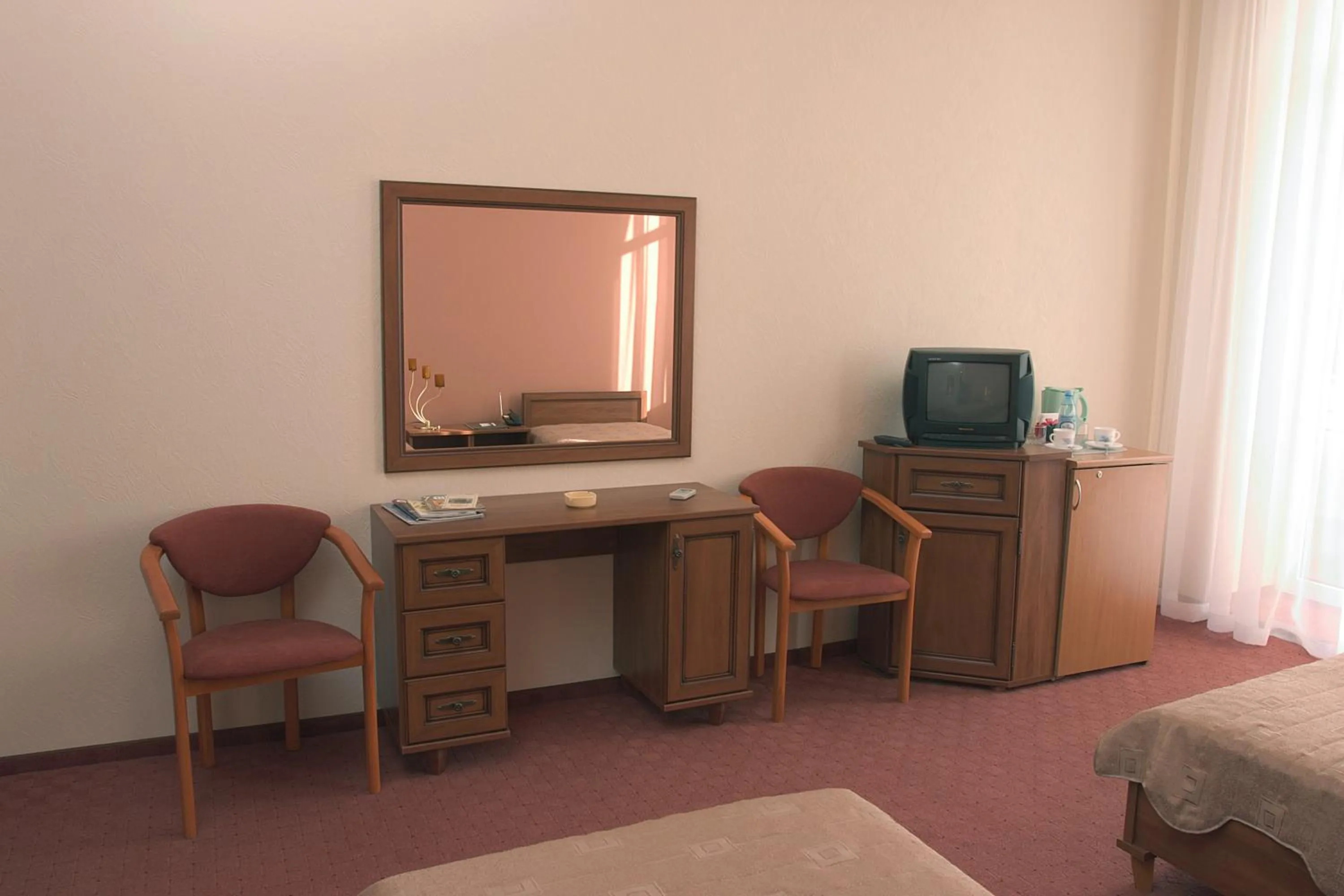 Seating area in Astoria Hotel