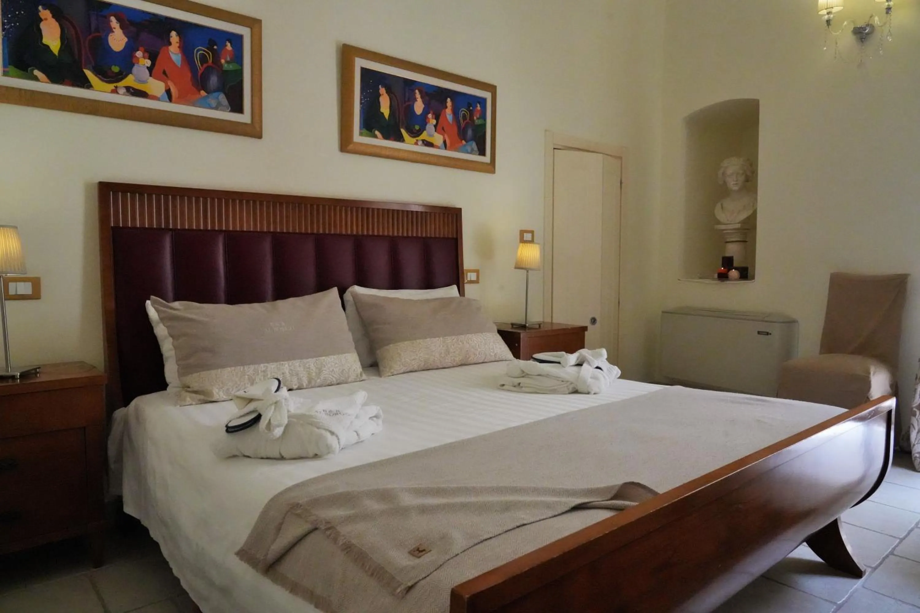 Bed in Bed & Breakfast Al Borgo