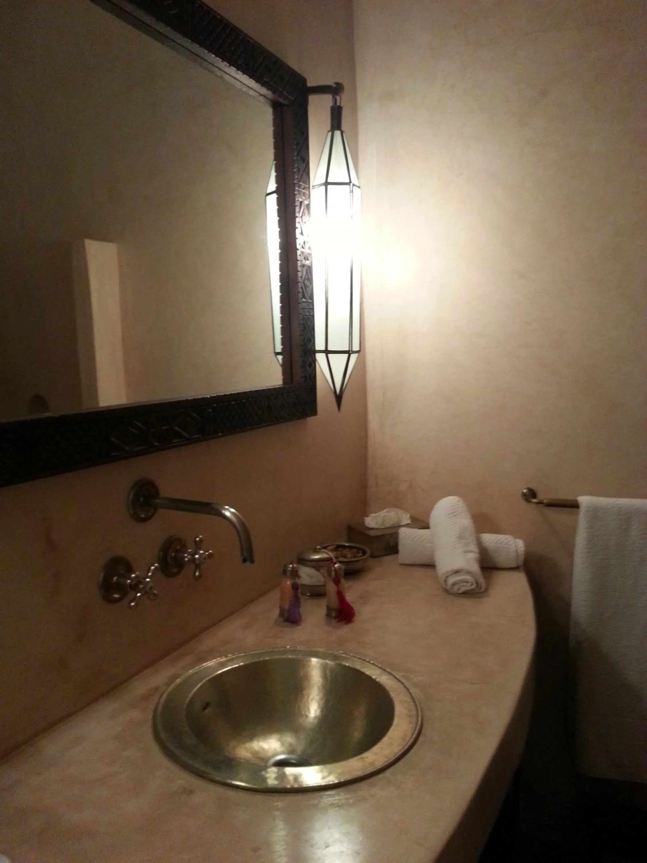 Bathroom in Riad AZZA
