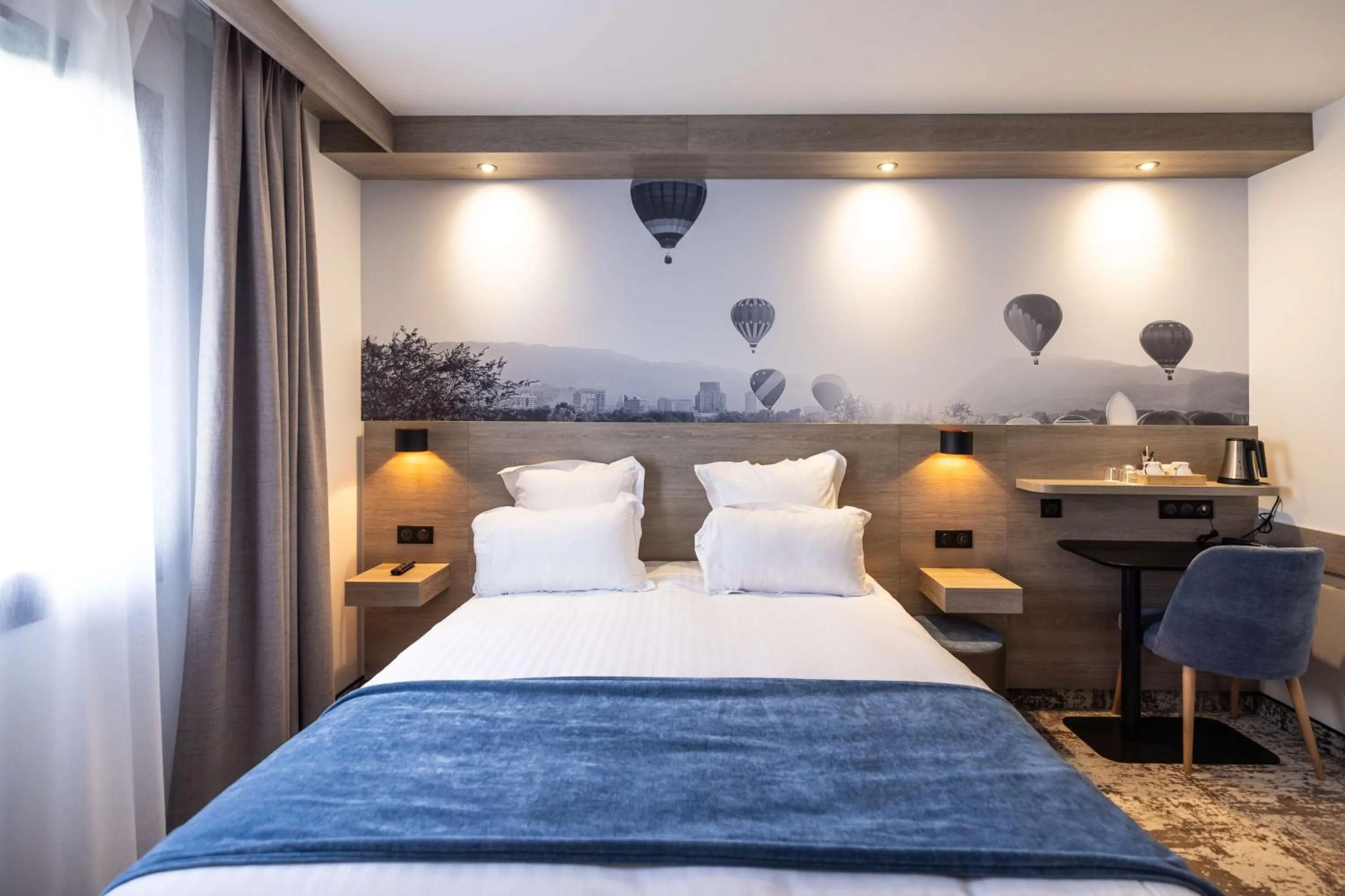 Bedroom, Bed in Best Western Saint Exupéry Eysines - Bordeaux Ouest