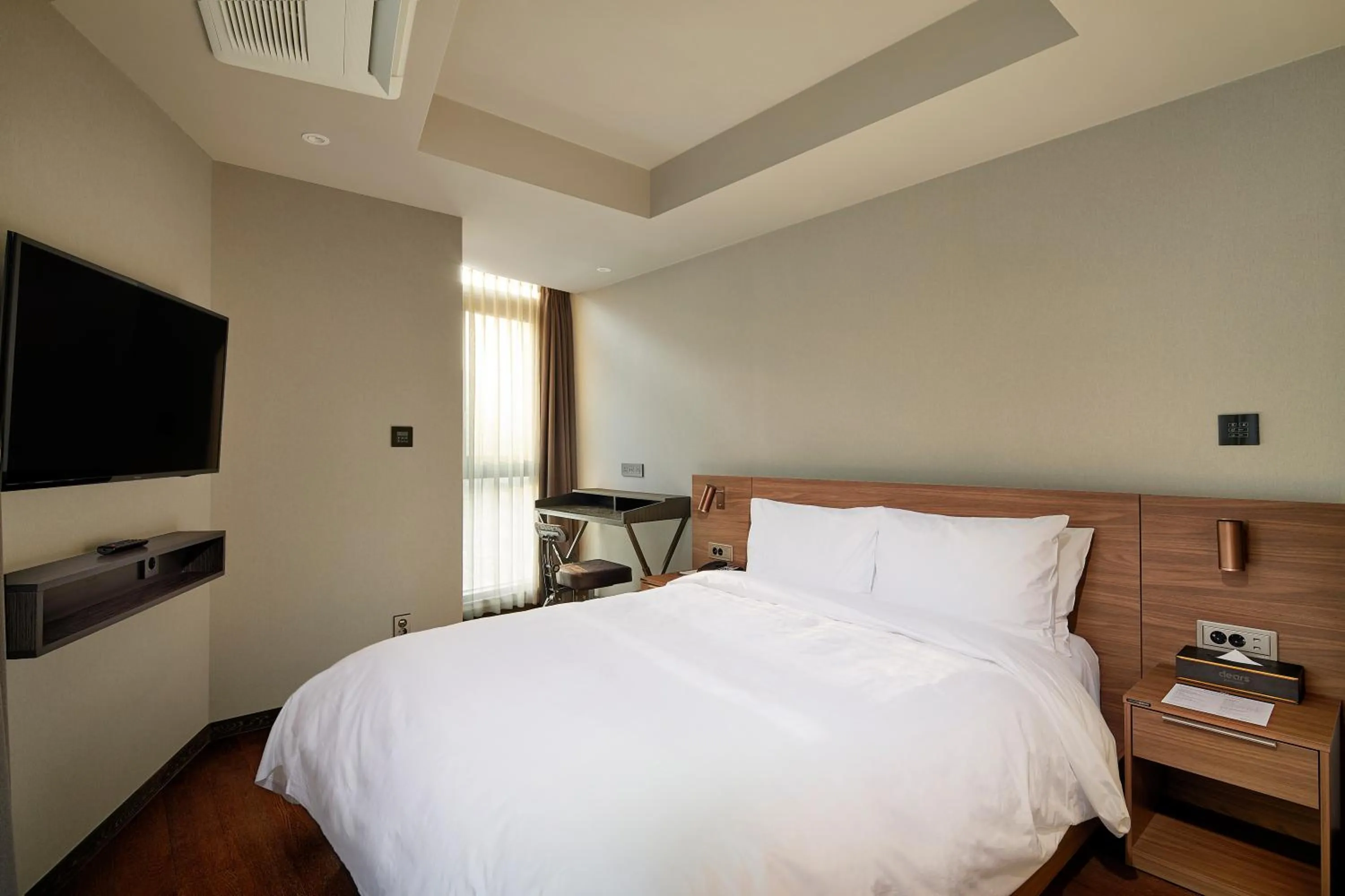 Bed in Dears Myeongdong