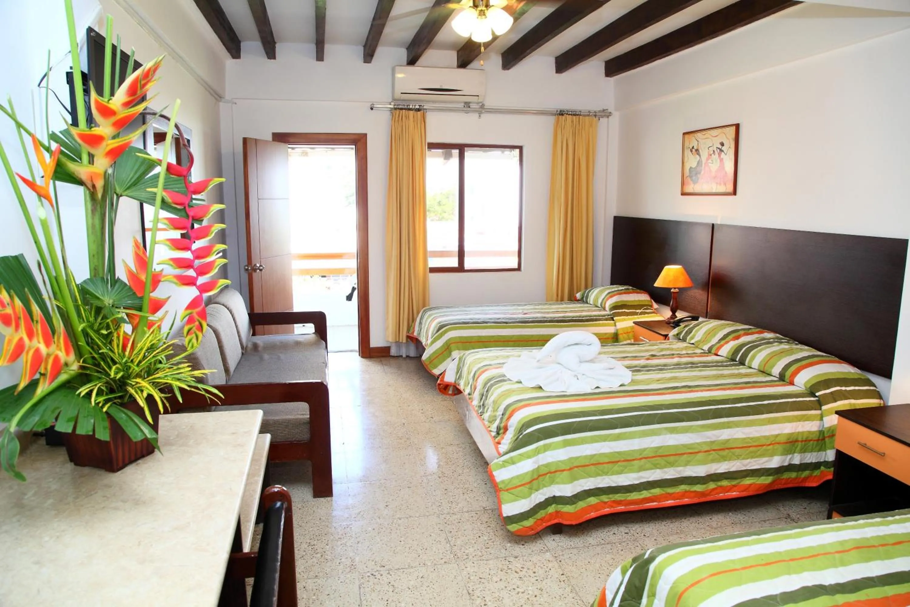 Bed in Hotel Puerto Ballesta