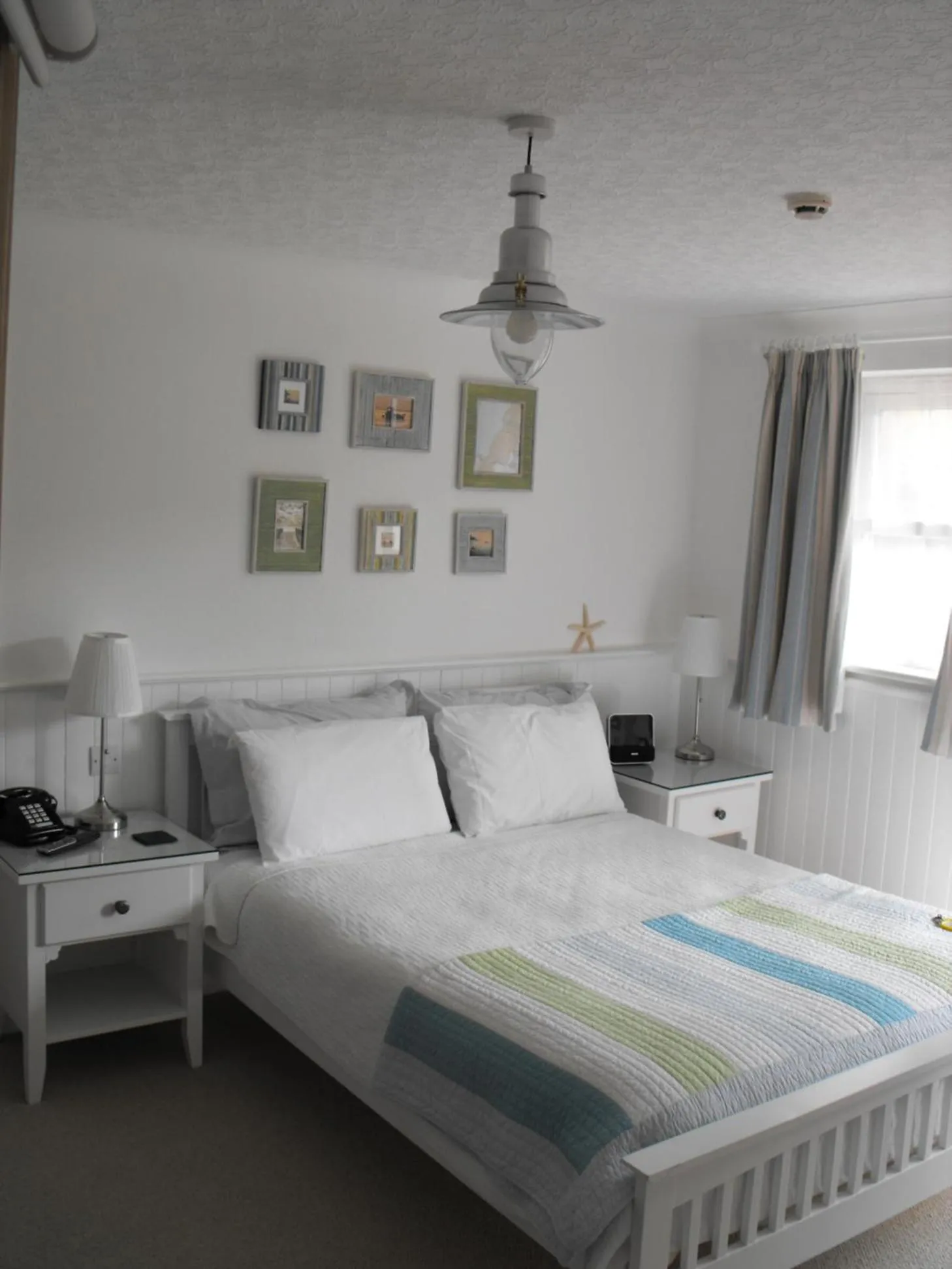 Beachlands Hotel