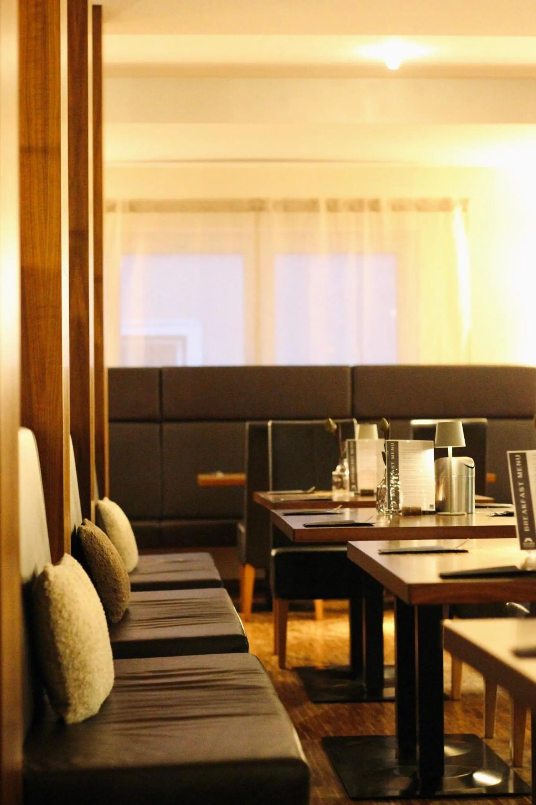 Restaurant/places to eat in Hotel Auwirt Zentrum