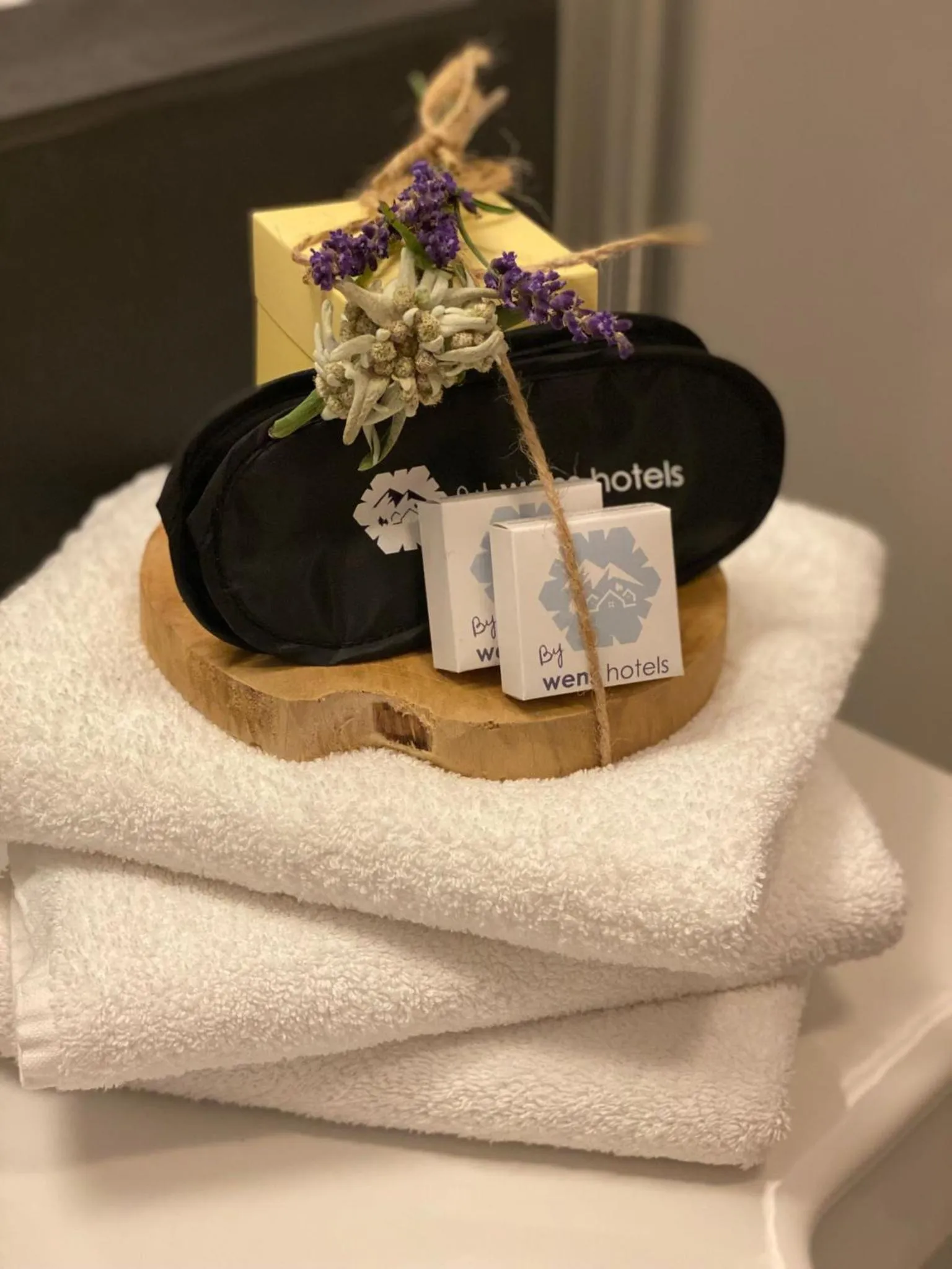 Shower in Hotel Auwirt Zentrum