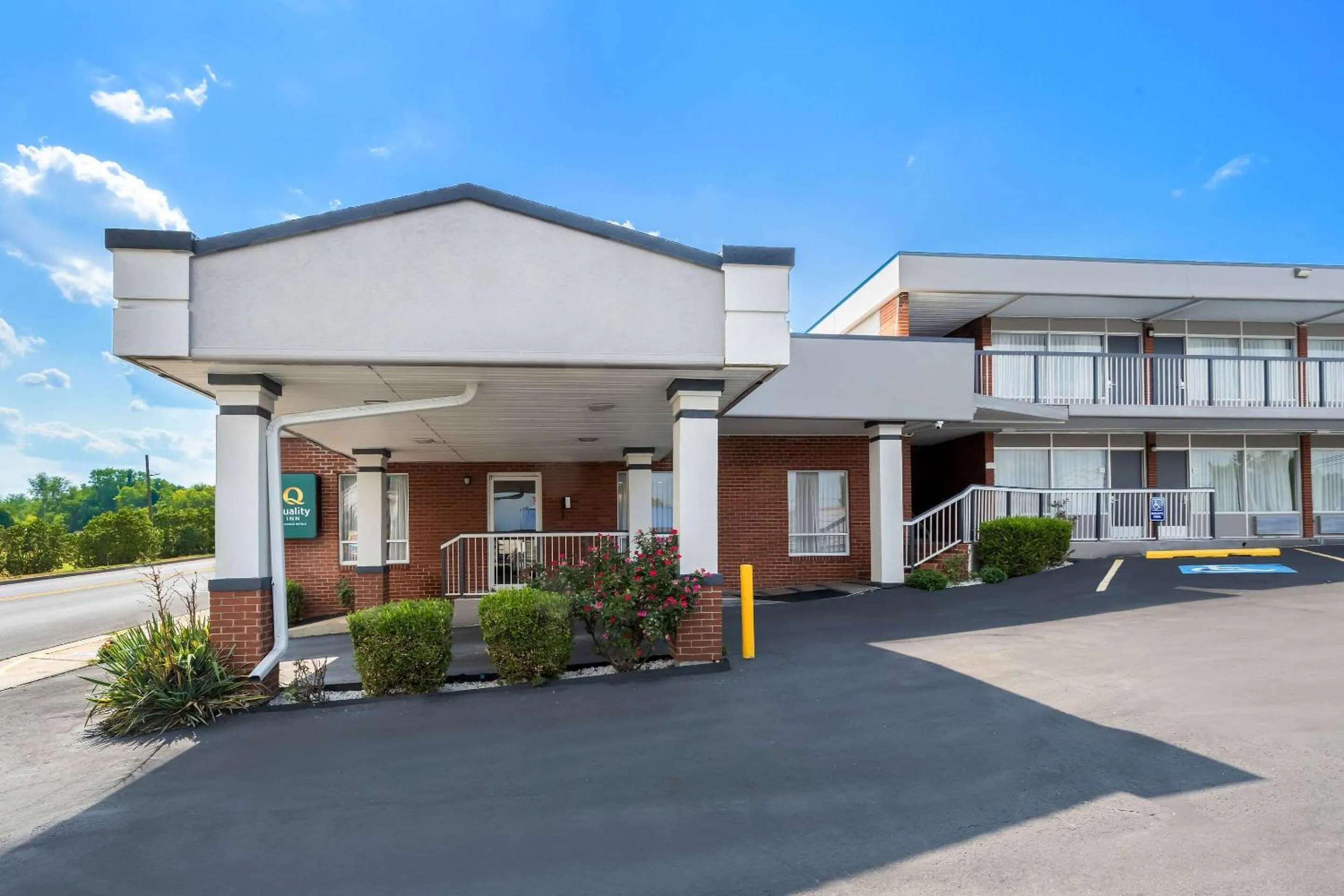 Property building in Quality Inn