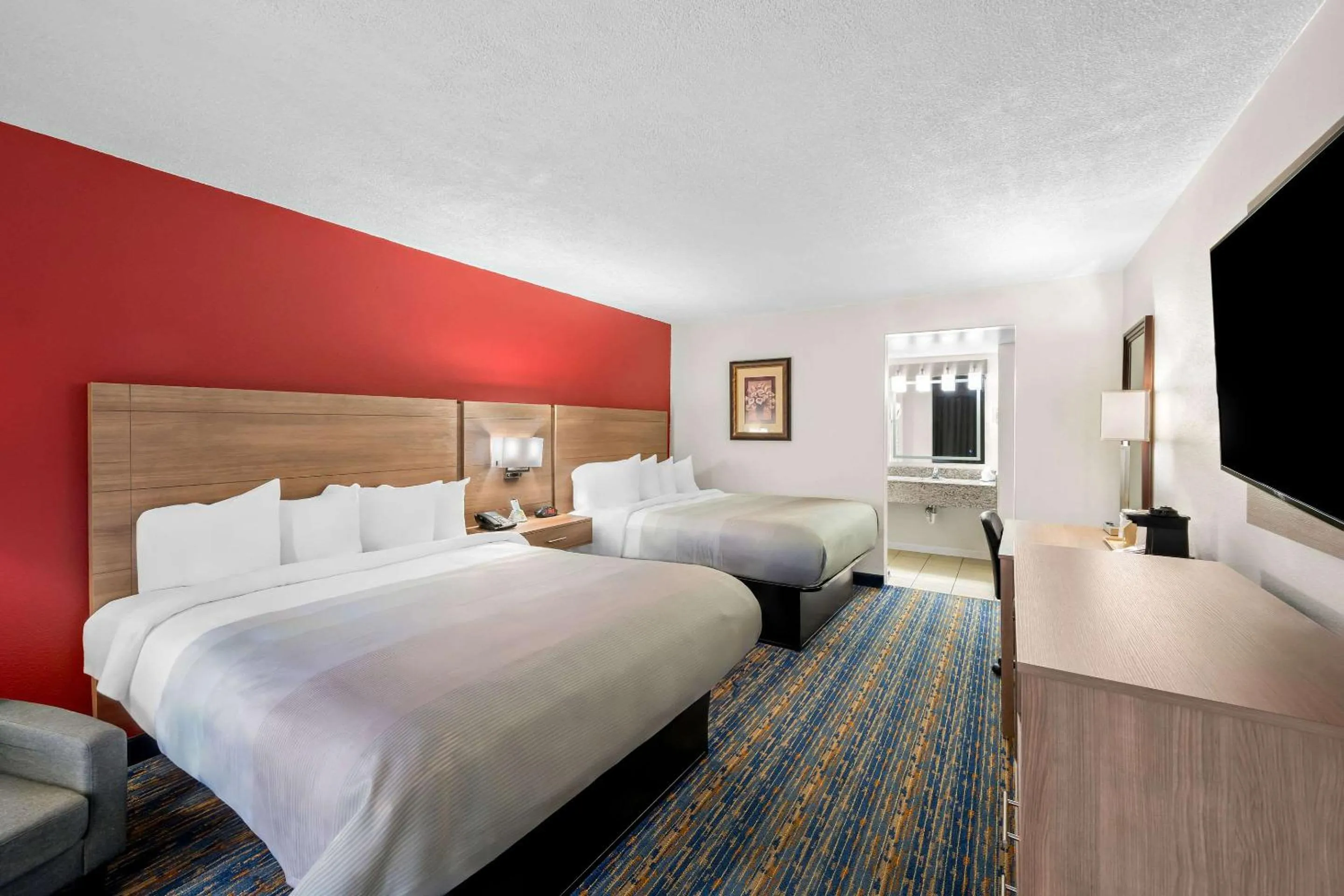 Bedroom, Bed in Quality Inn