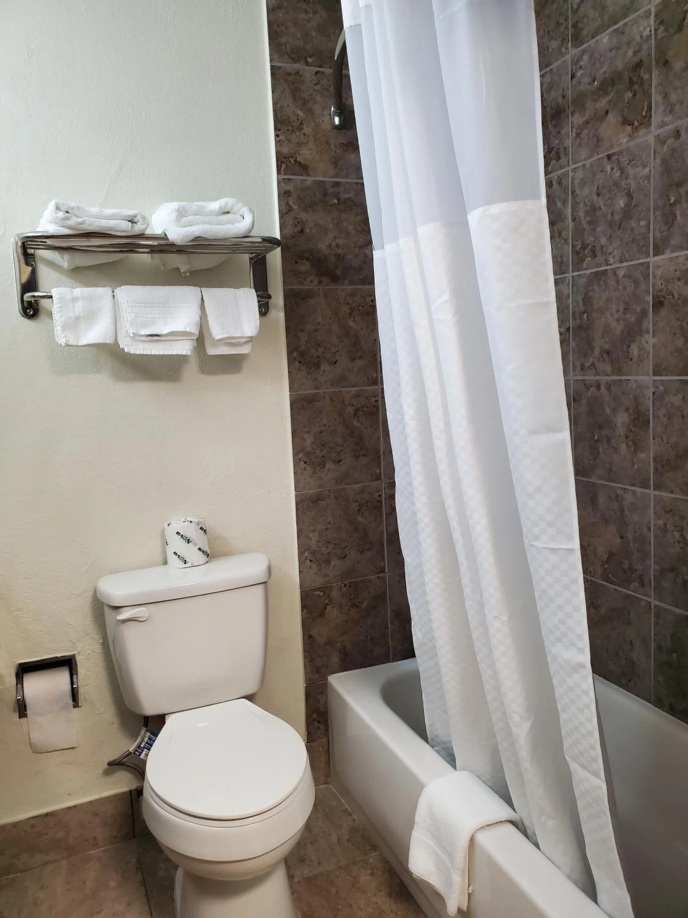 Days Inn by Wyndham Lawton