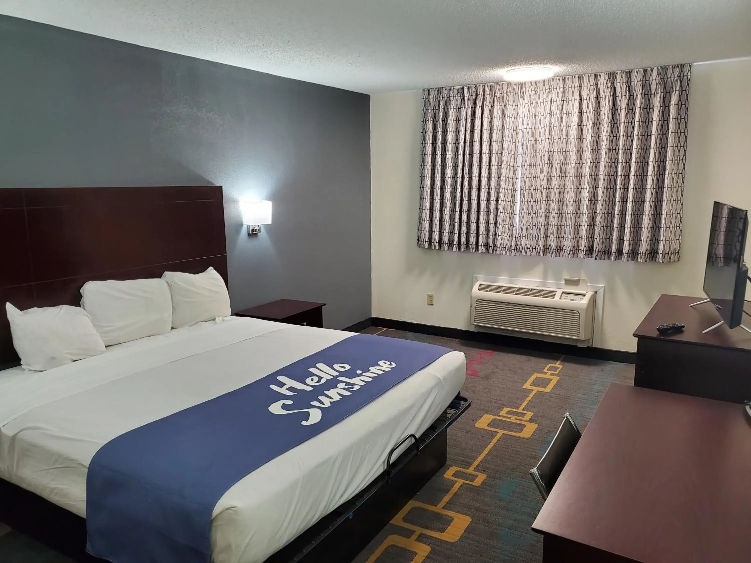 Bed in Days Inn by Wyndham Lawton Bed in Days Inn by Wyndham Lawton