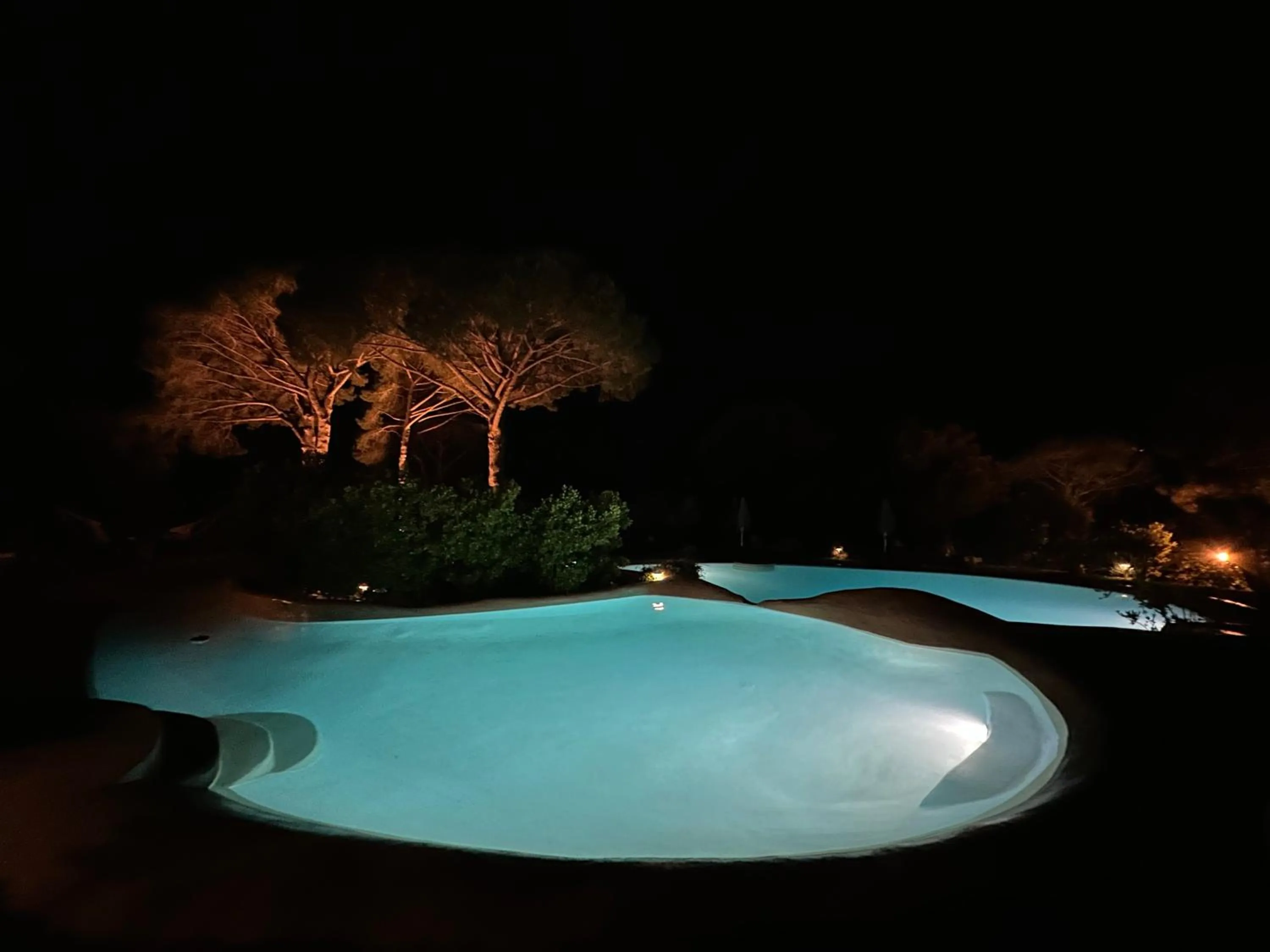 Night in Hôtel Ambassador Palombaggia