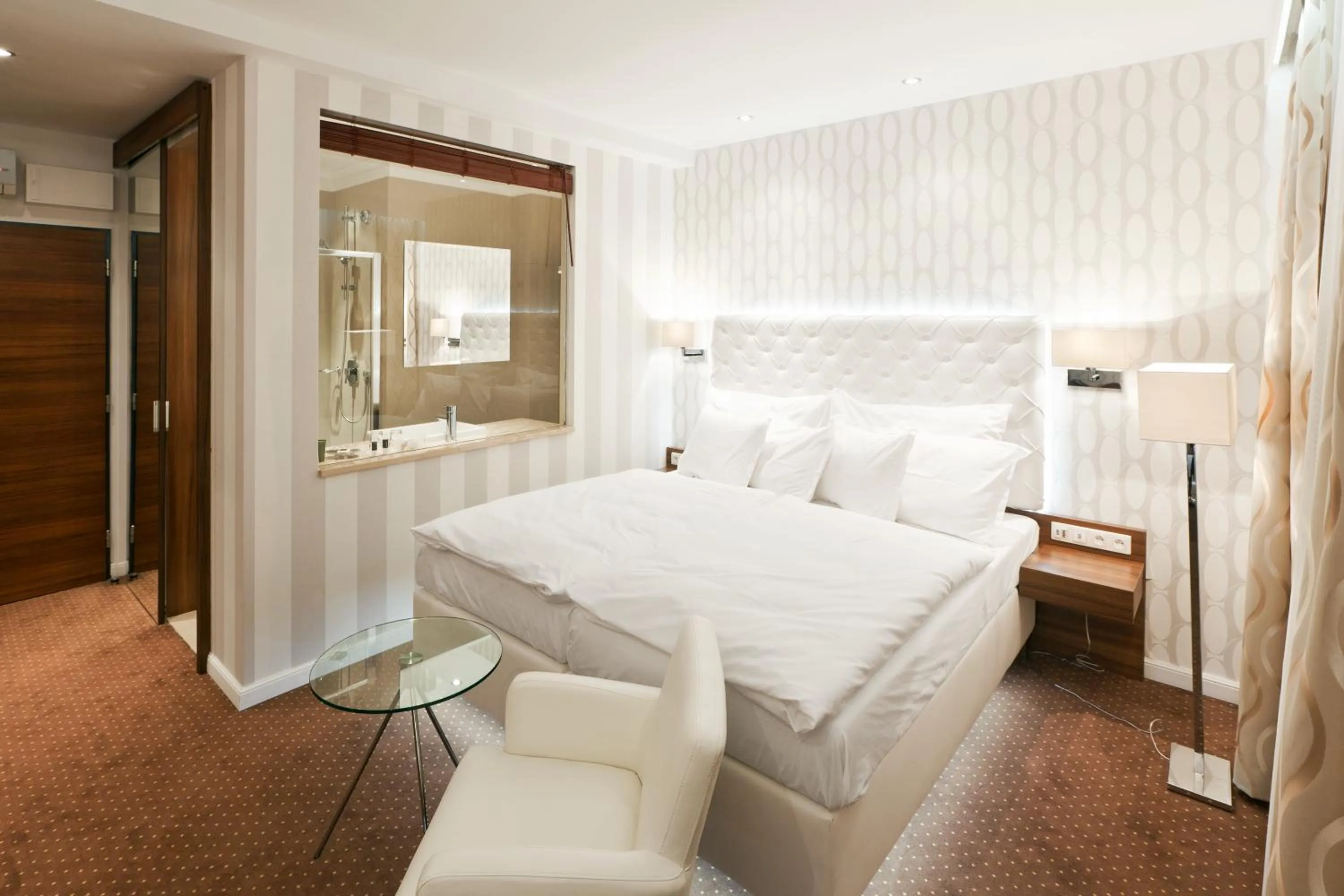 Bed in Pytloun City Boutique Self Check-in Hotel