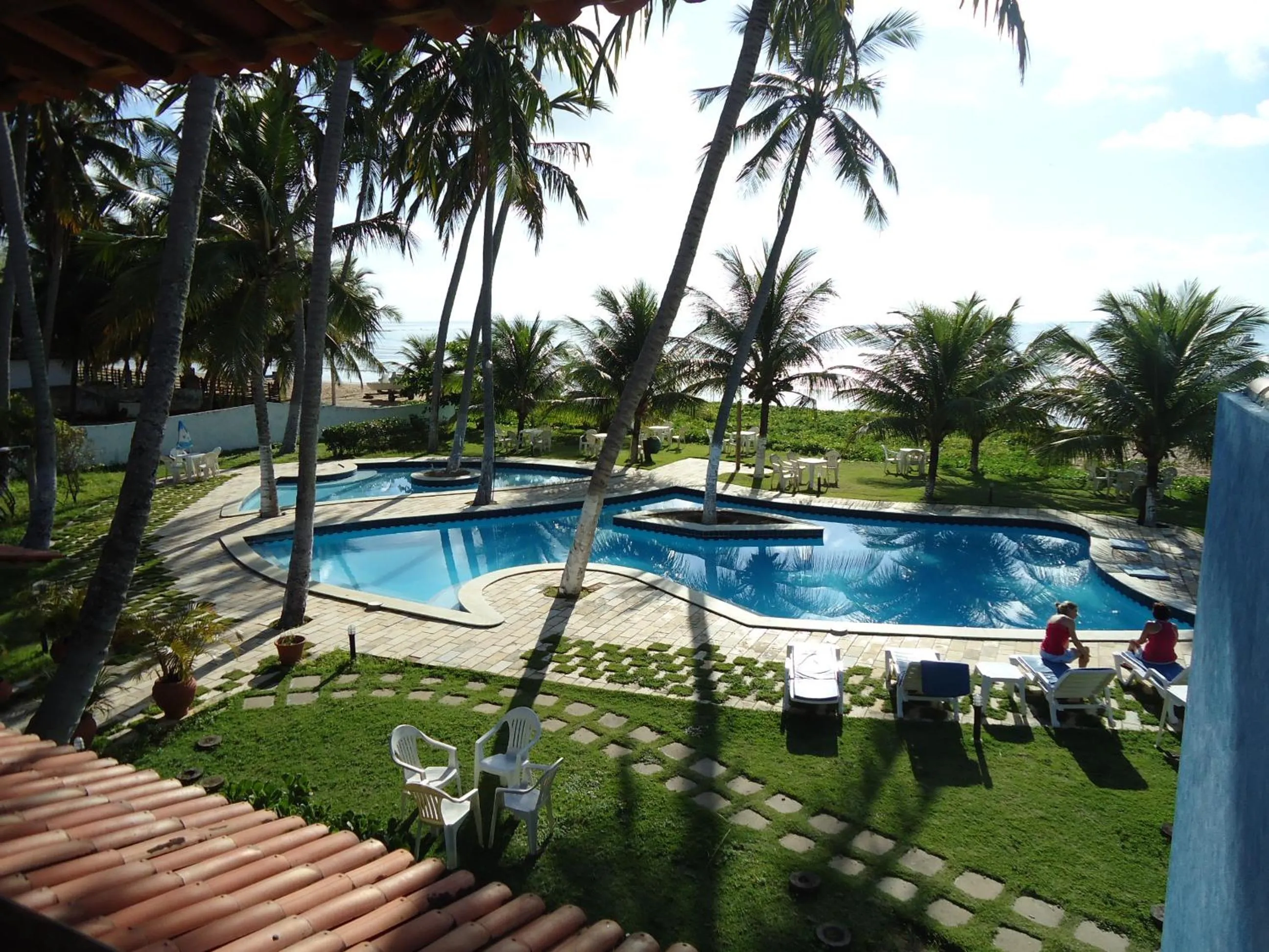 Pool view in Albacora Praia Hotel